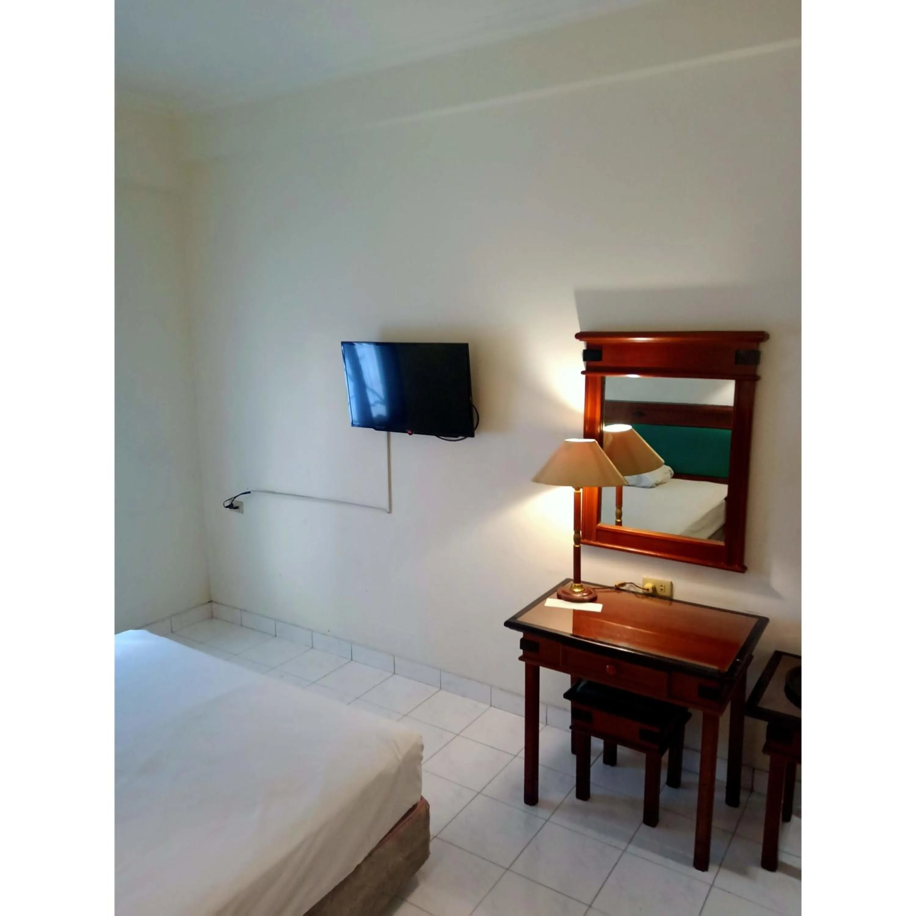 Bedroom, Bed in Puri Jaya Hotel