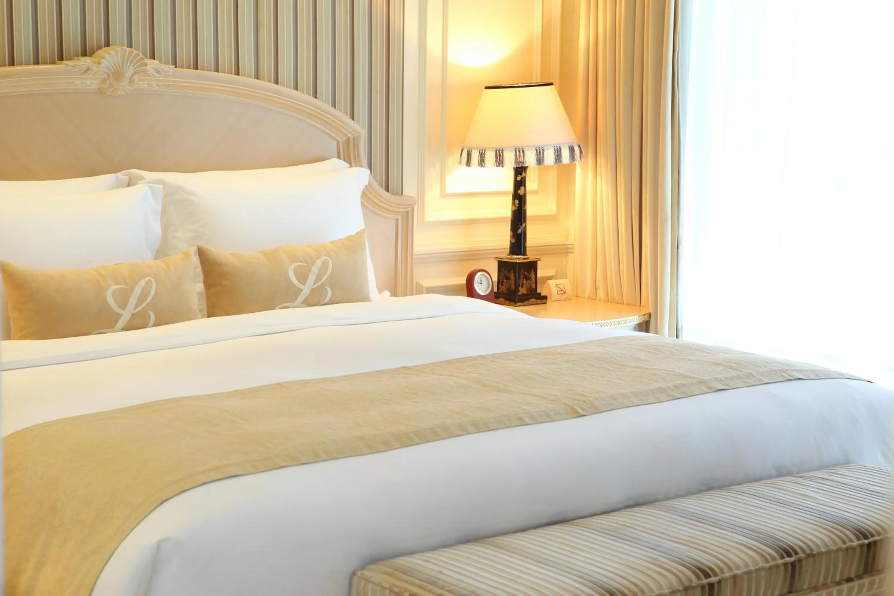 Bedroom, Bed in Legendale Hotel Beijing