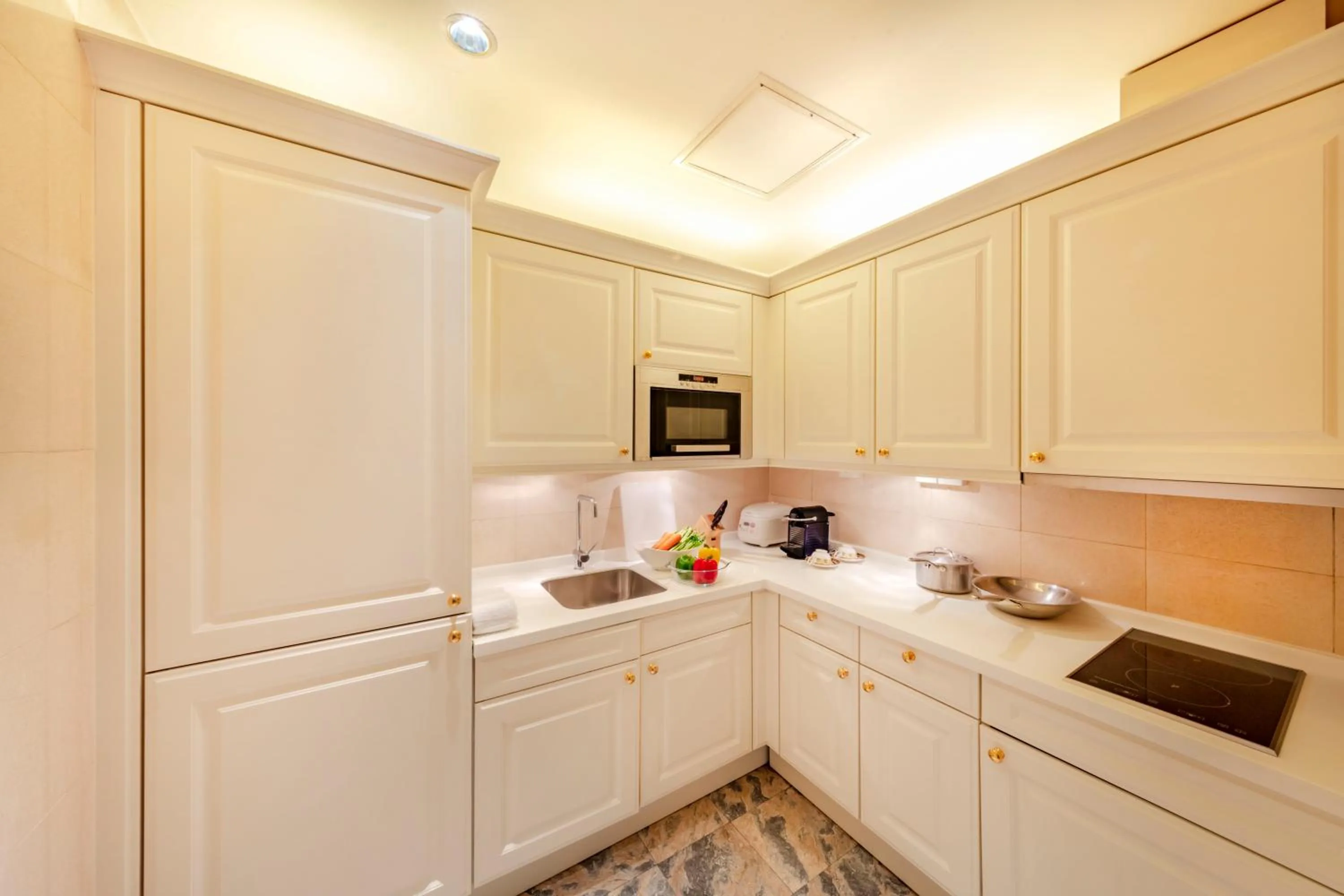 Legendale Hotel Beijing