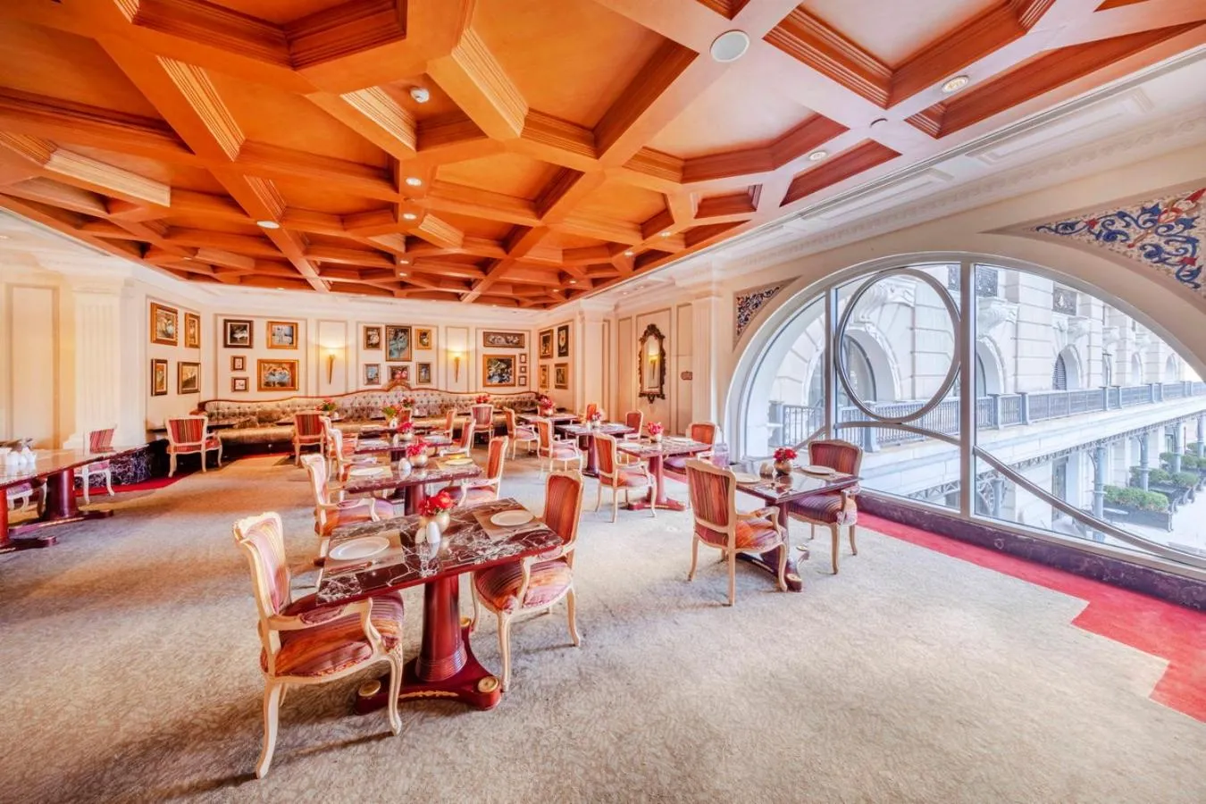 Restaurant/places to eat in Legendale Hotel Beijing