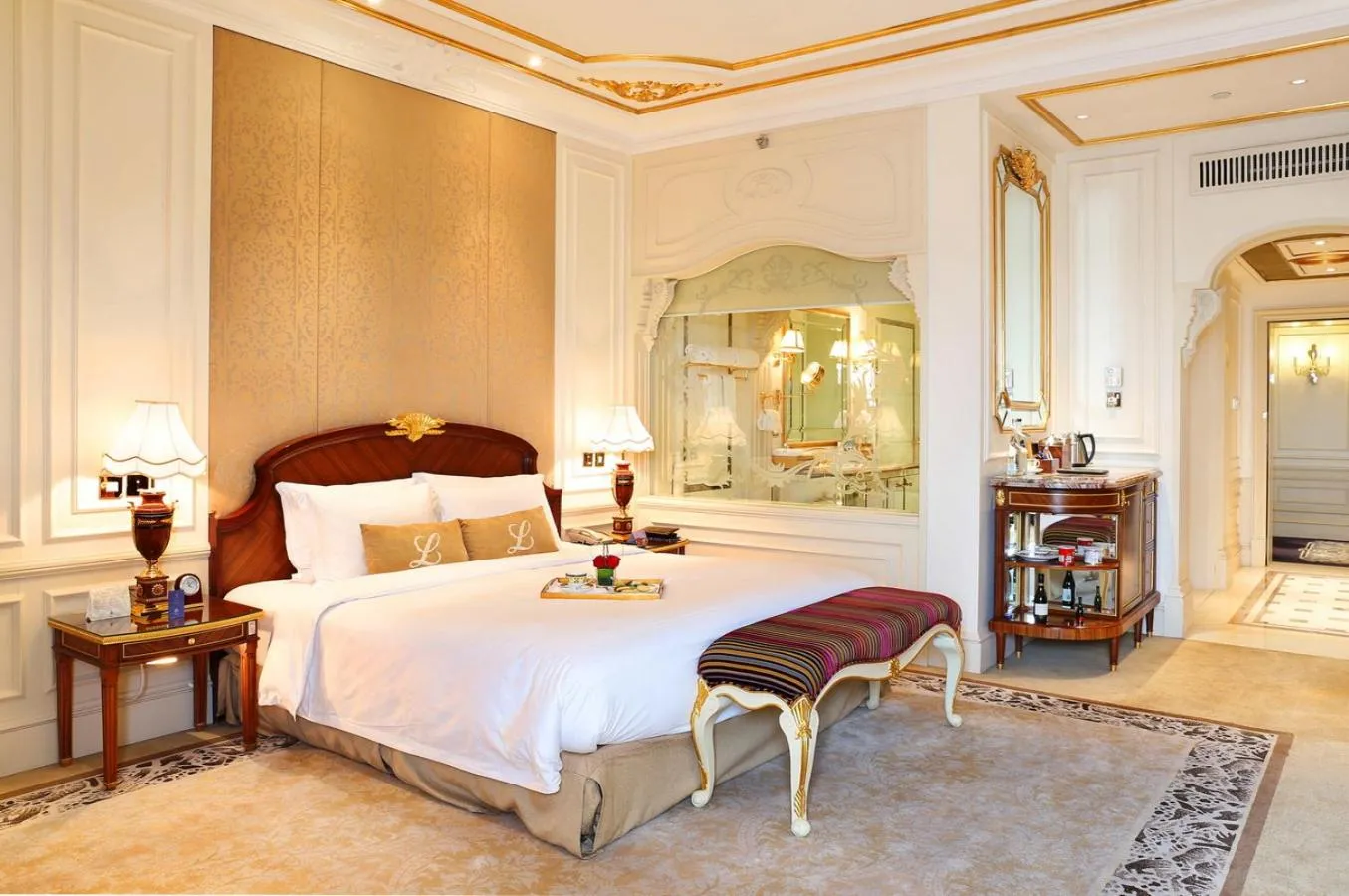 Photo of the whole room, Bed in Legendale Hotel Beijing