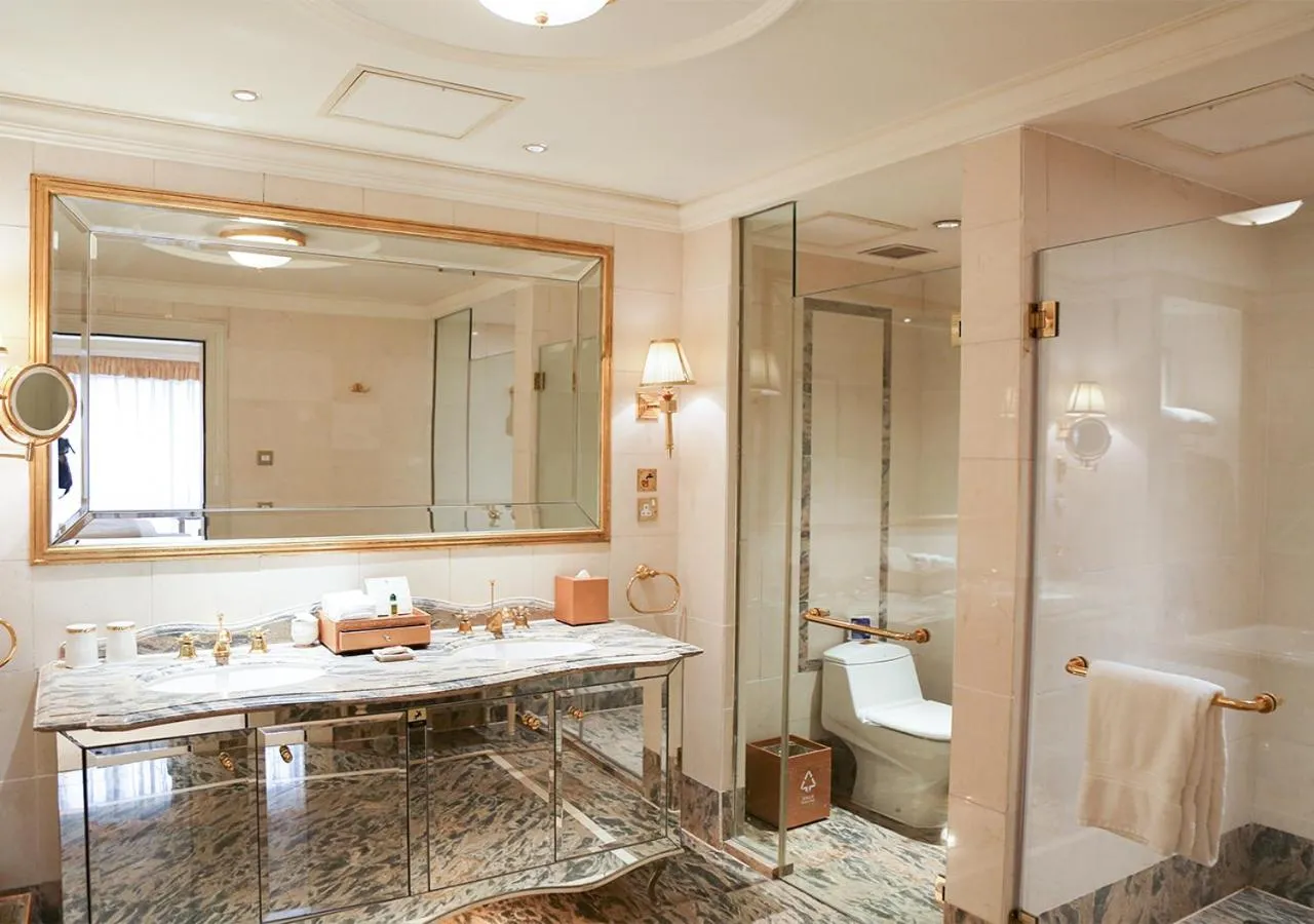 Legendale Hotel Beijing