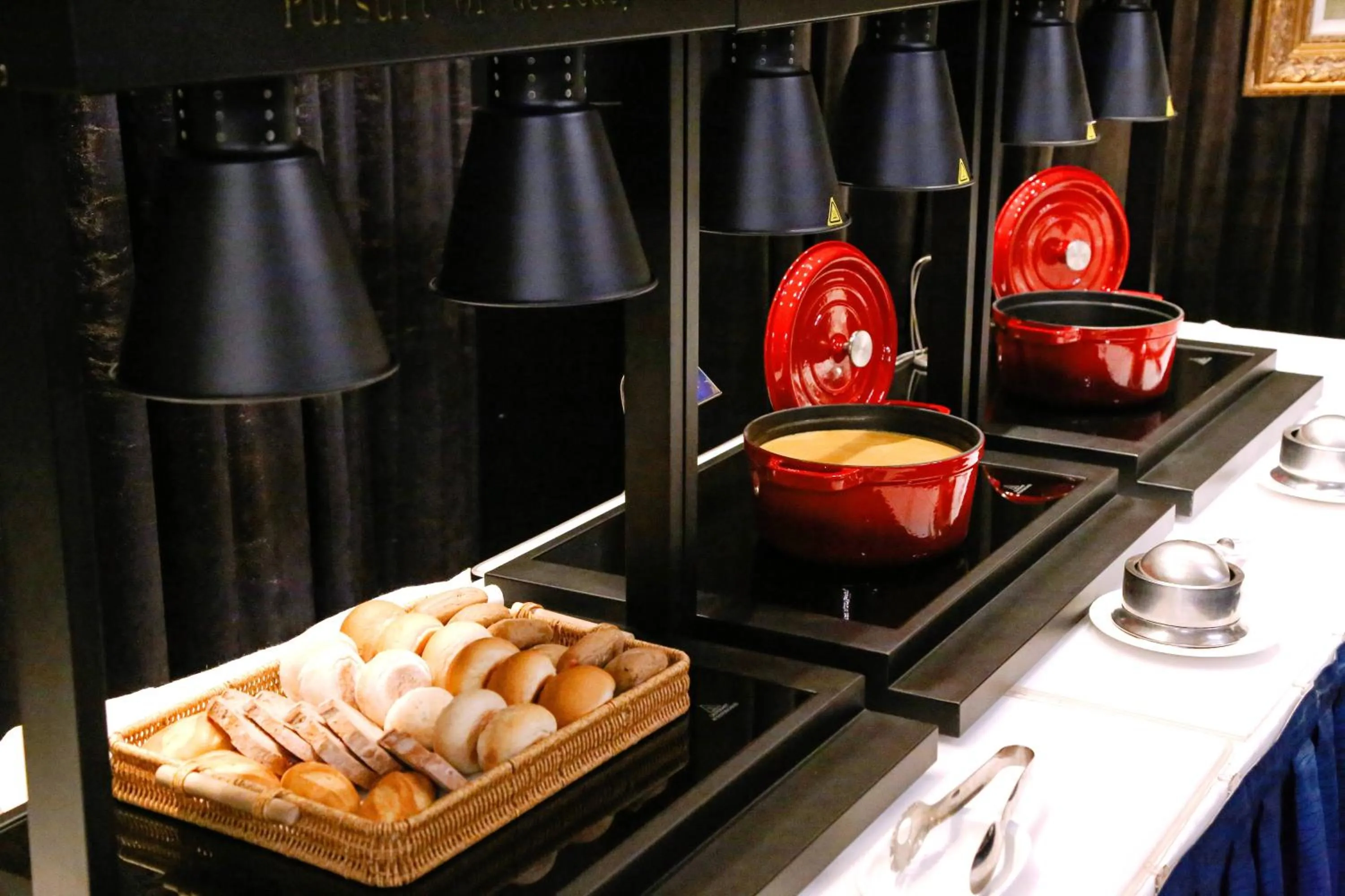 Restaurant/places to eat in Legendale Hotel Beijing