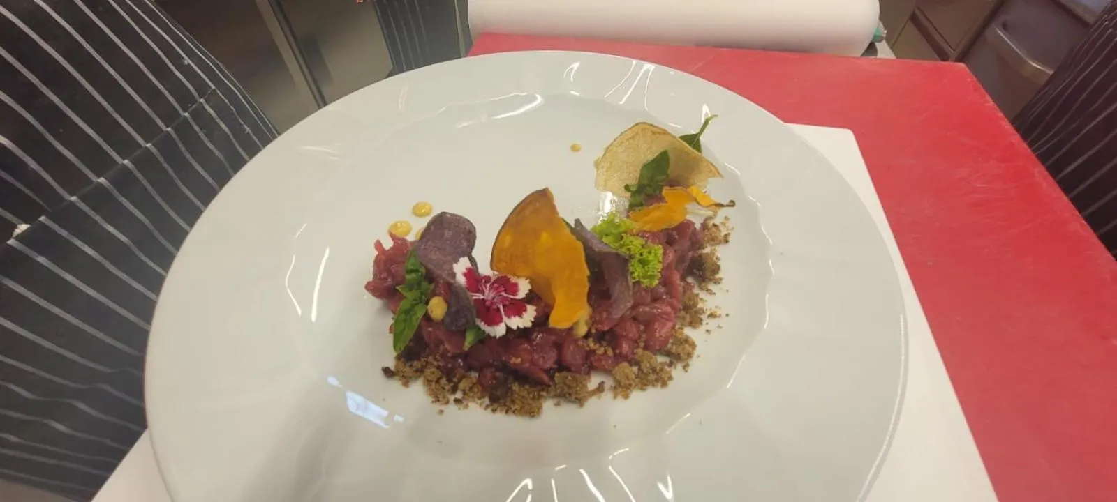 Restaurant/places to eat in Traldi Resort