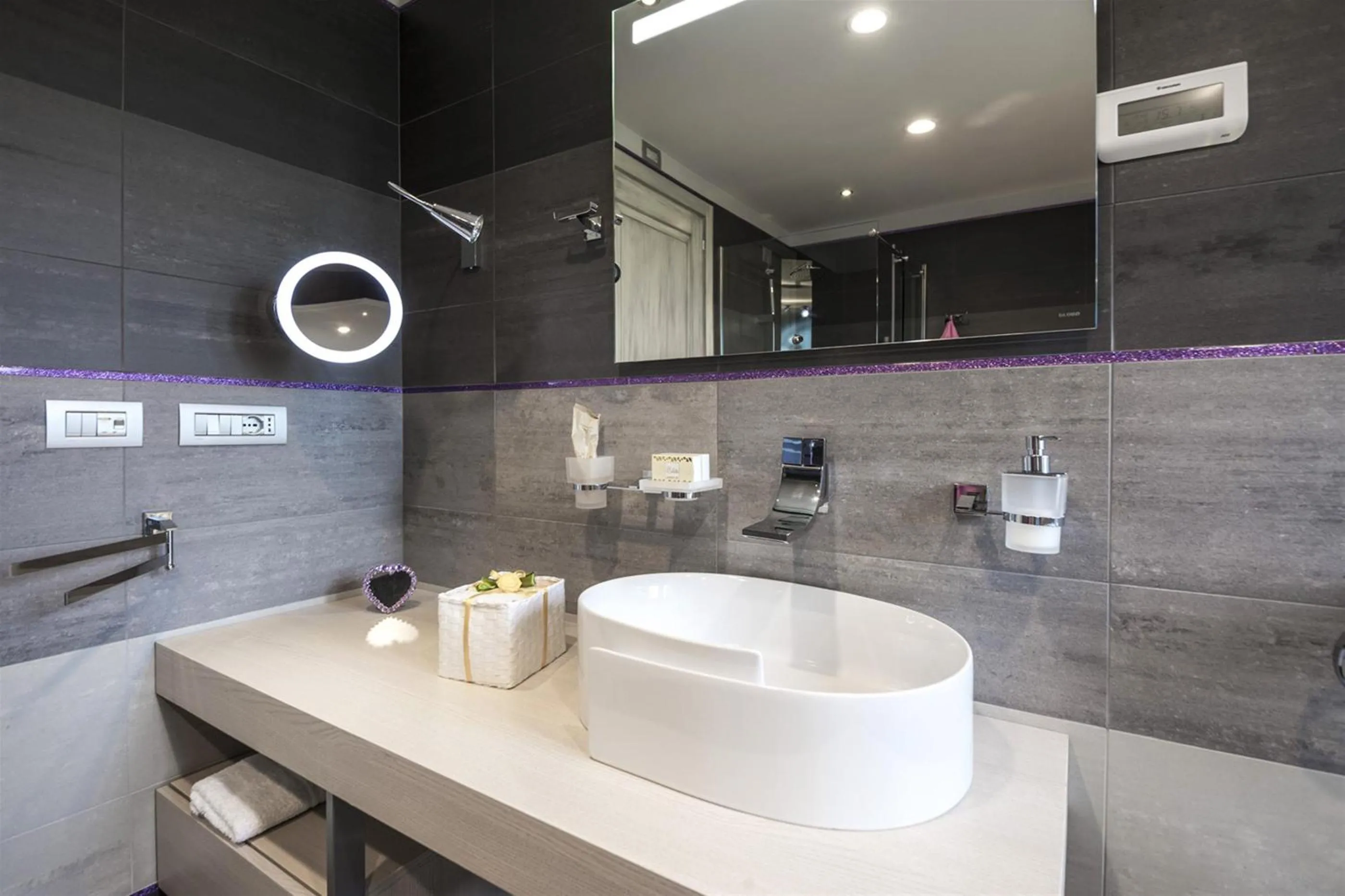 Bathroom in Traldi Resort