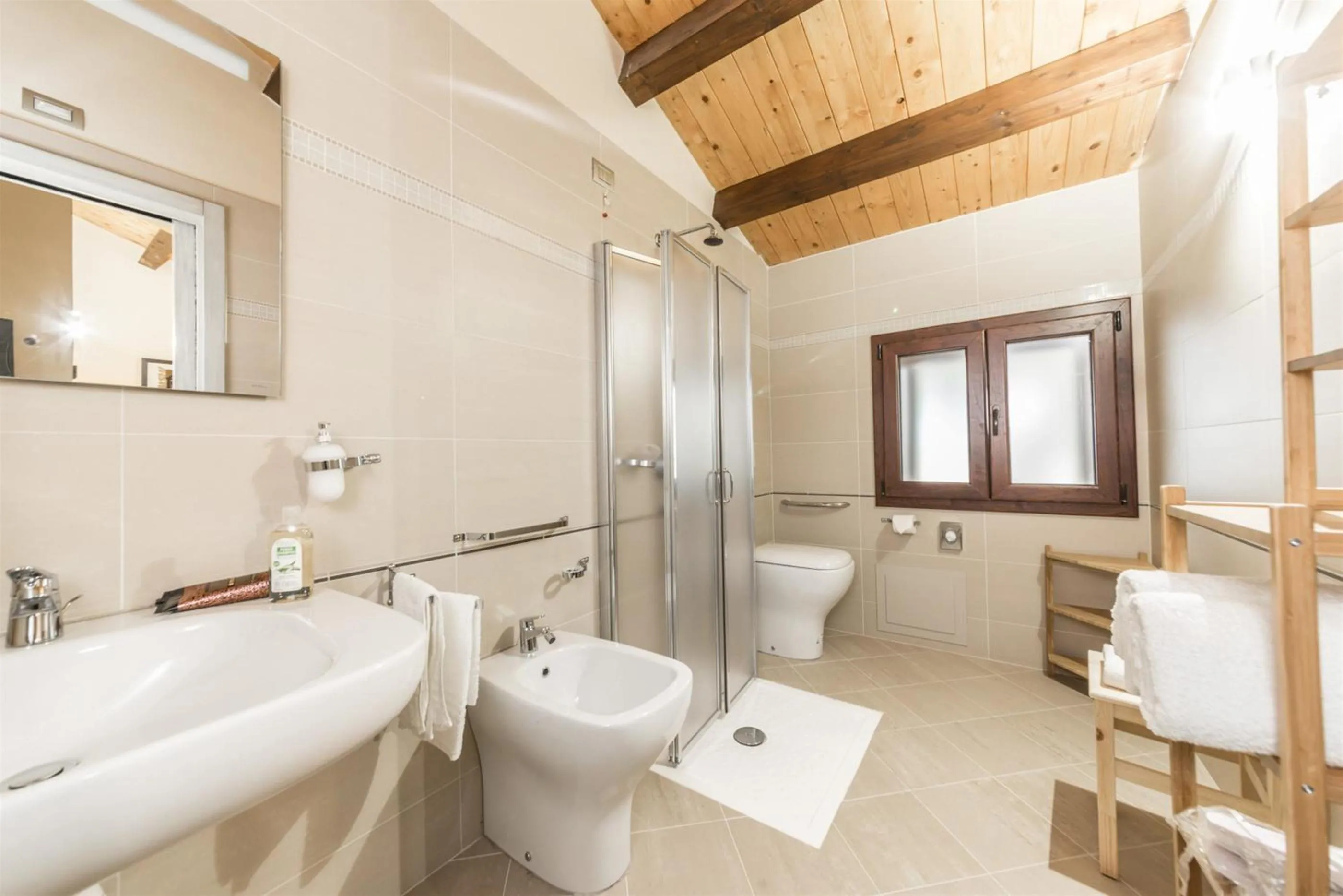 Bathroom in Traldi Resort