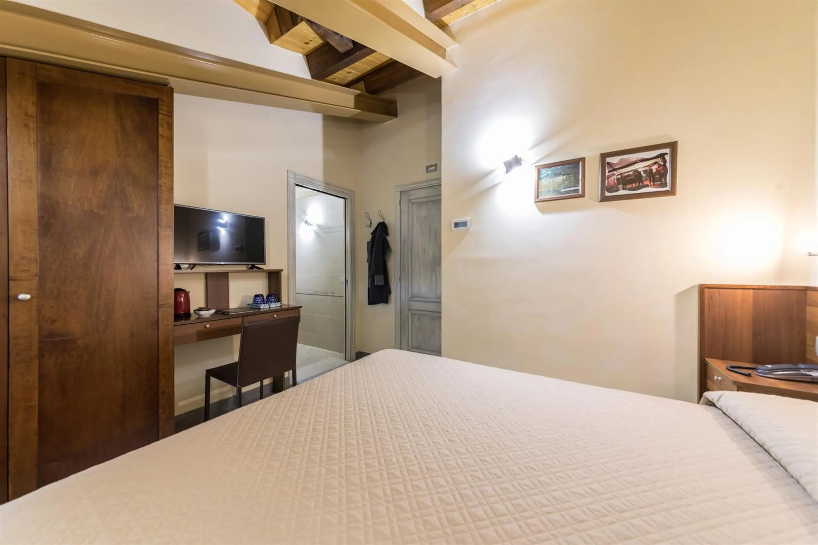 Bed in Traldi Resort