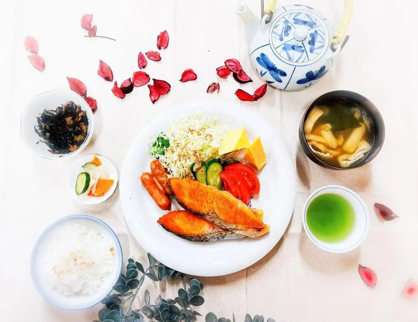 Breakfast in Yamanaka Lake Ryozan