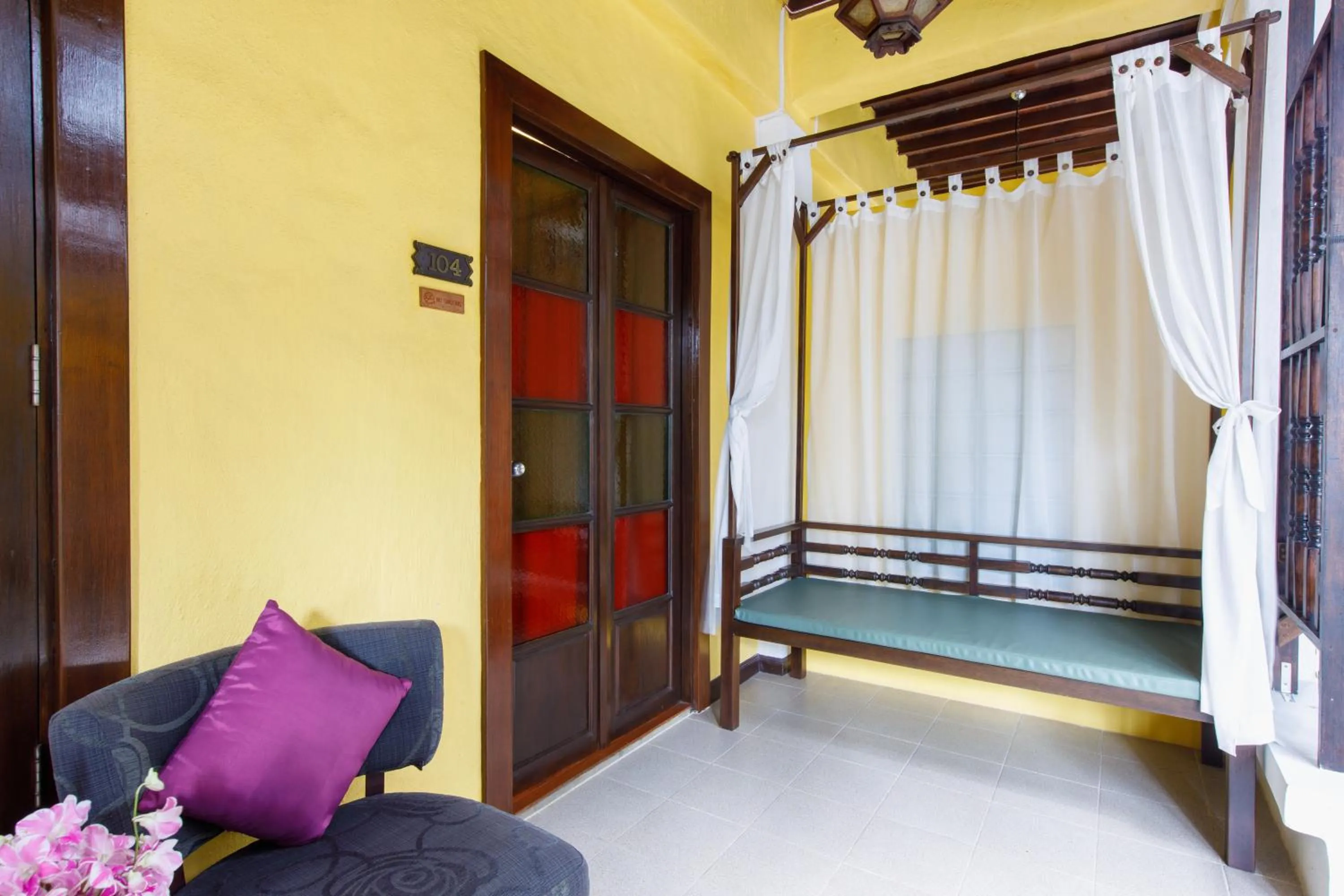 Bed in Vdara Pool Resort Spa Chiang Mai