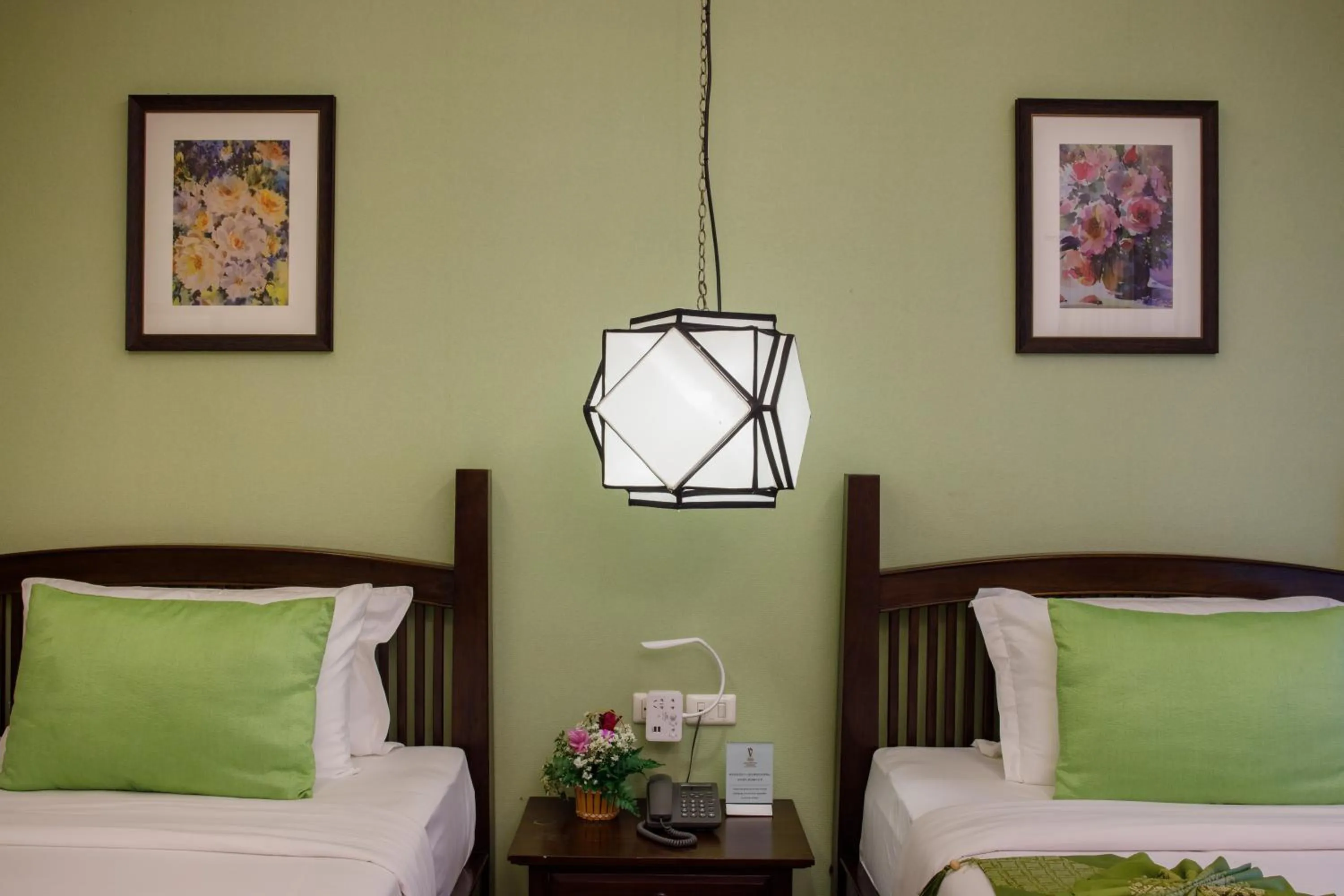 Bed in Vdara Pool Resort Spa Chiang Mai