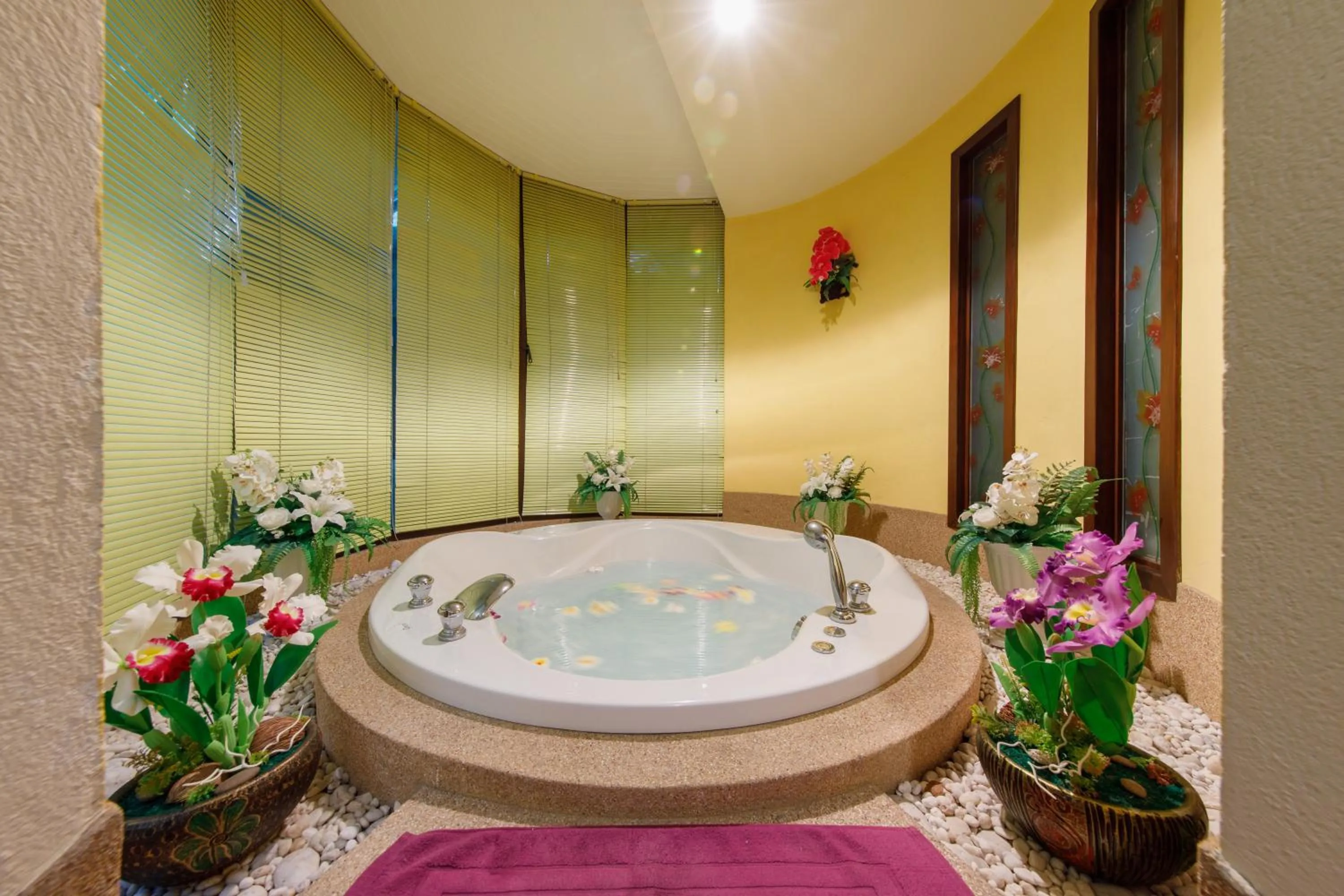 Vdara Pool Resort Spa Chiang Mai