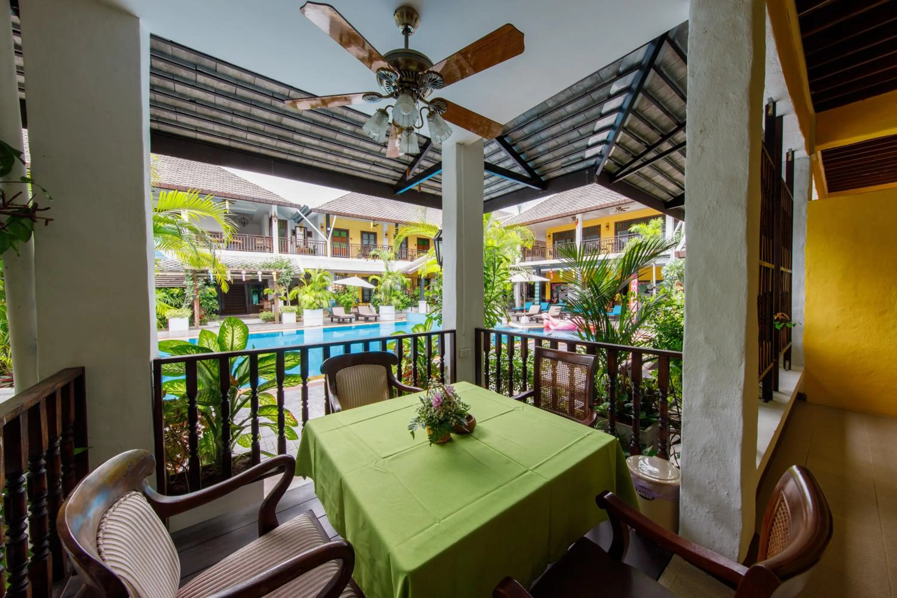 Vdara Pool Resort Spa Chiang Mai