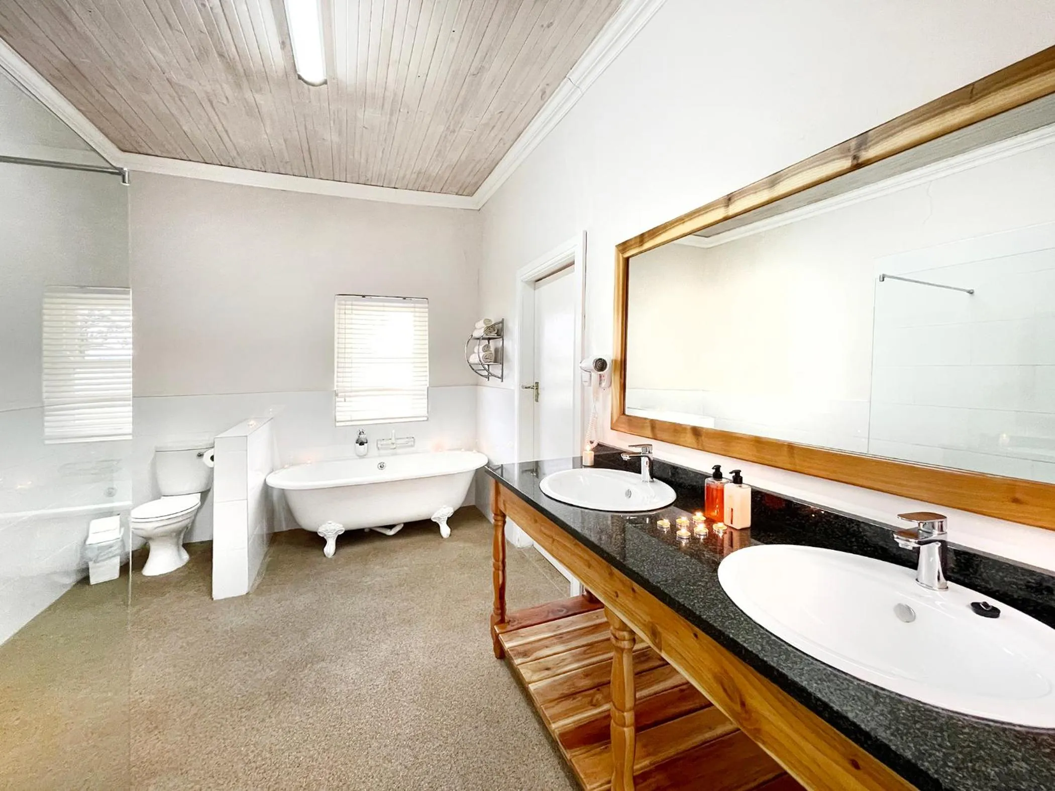 Shower in Zuurberg Mountain Village