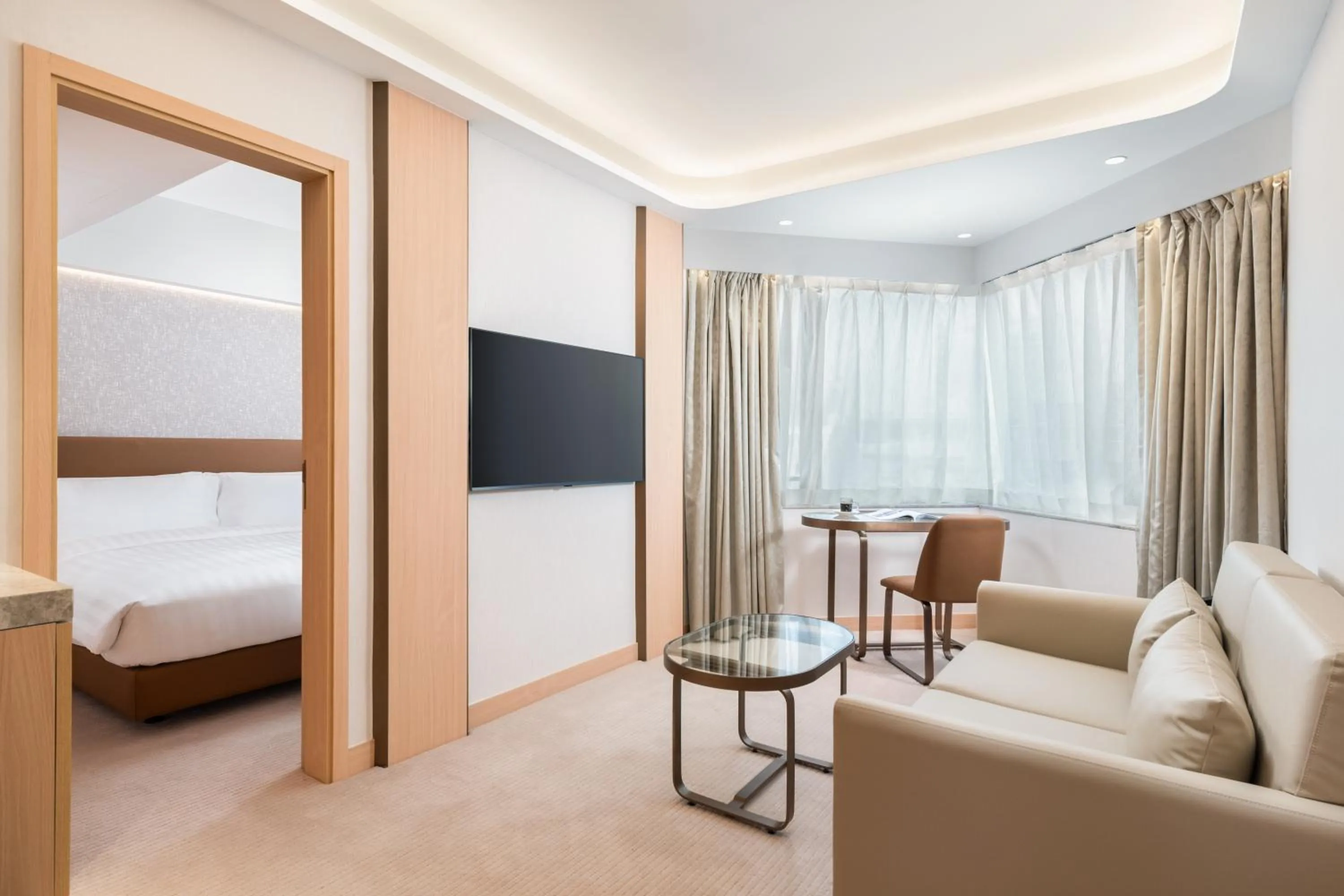 Living room, Bed in The Kimberley Hotel