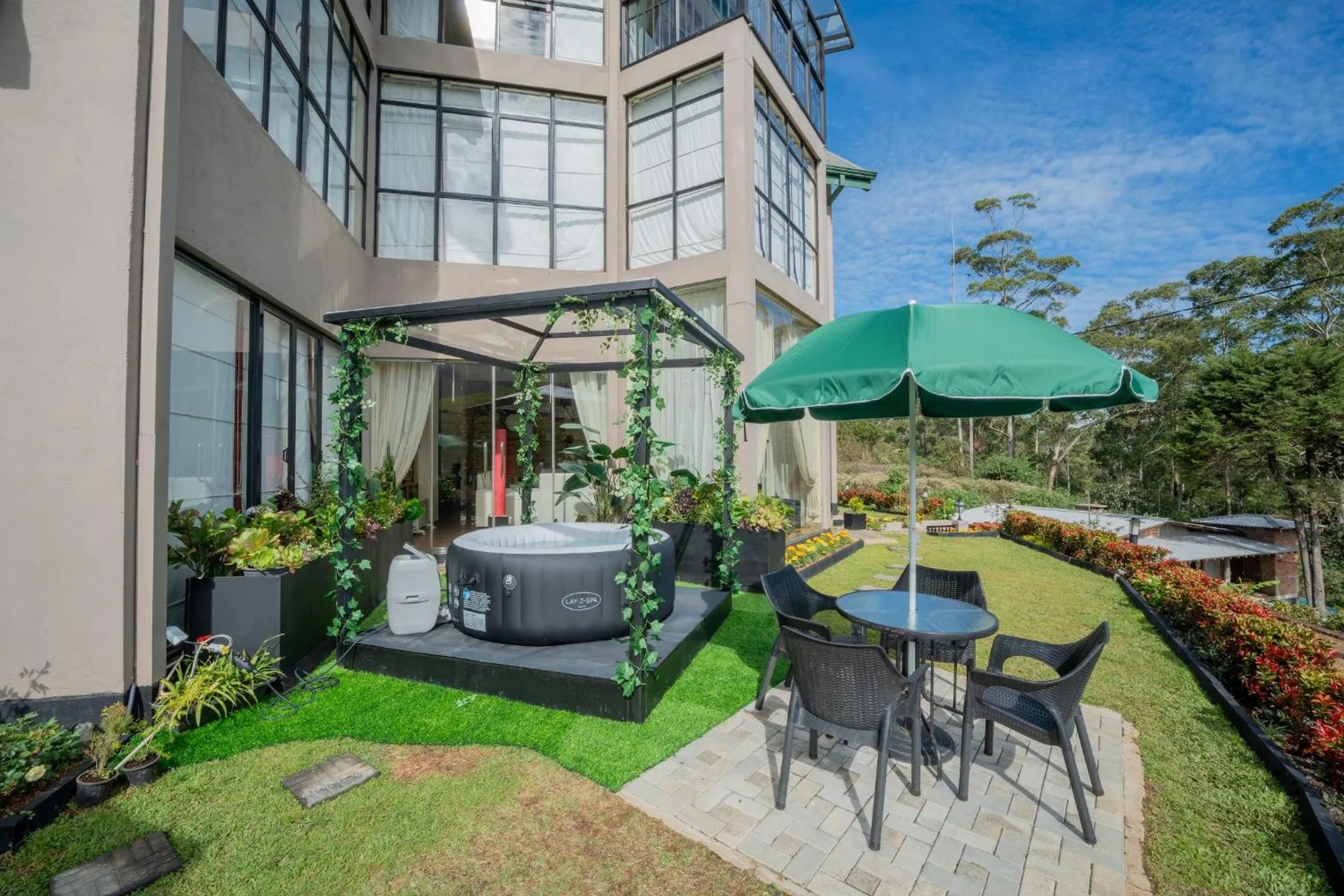 Garden view in The CheRiz Boutique