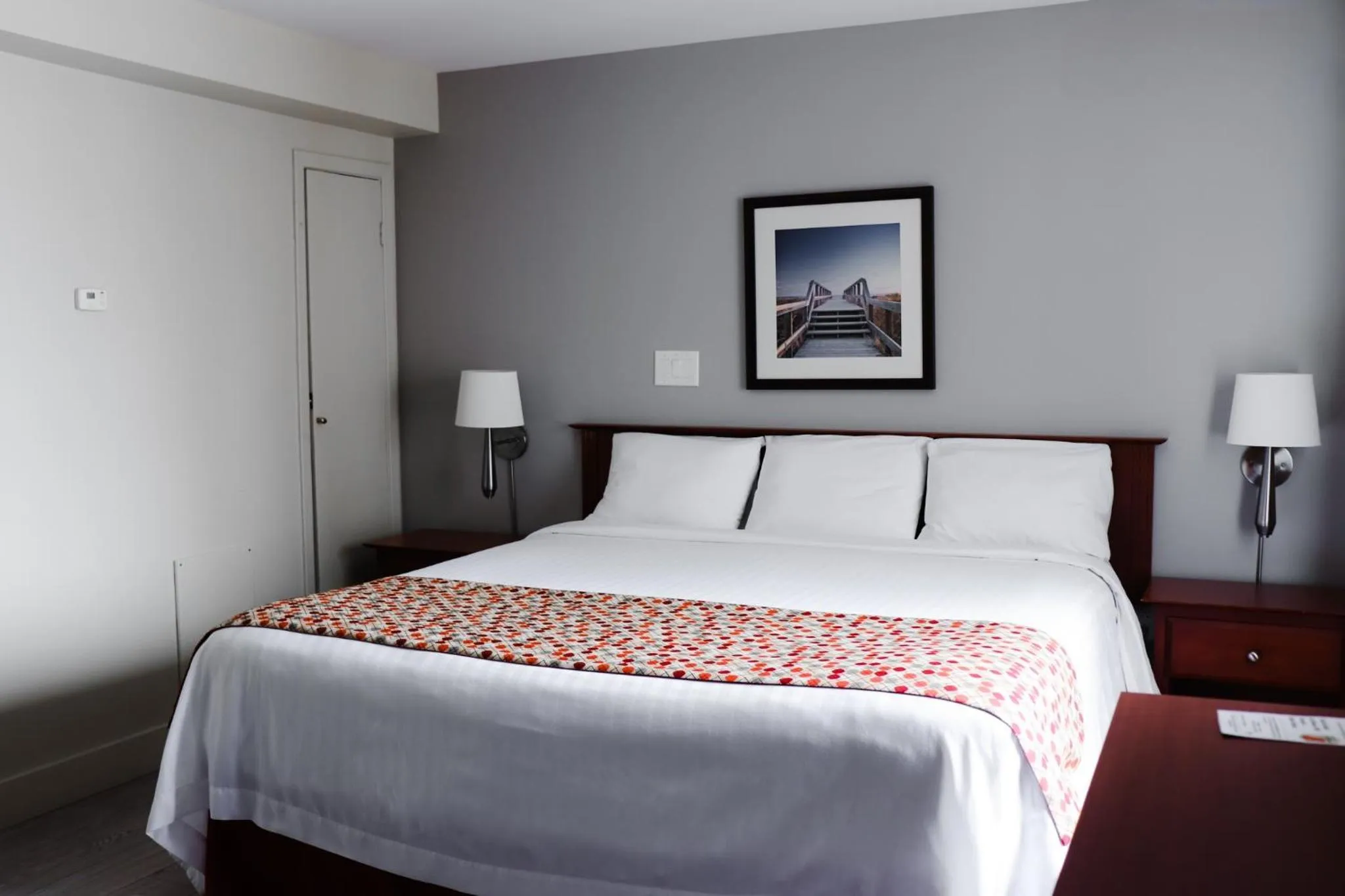 Bed in Super 8 by Wyndham Campbellton NB