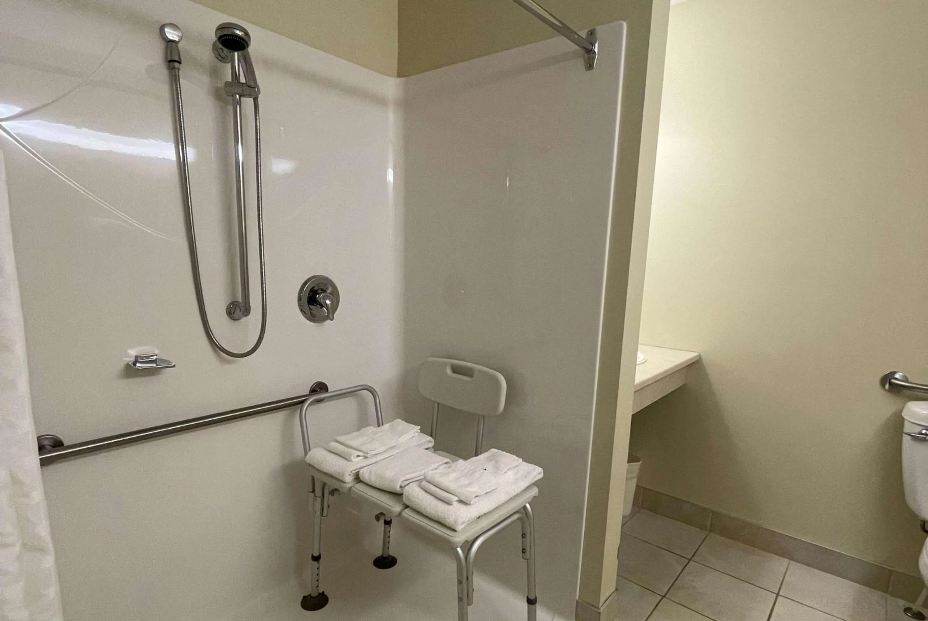 Bathroom in Super 8 by Wyndham Campbellton NB