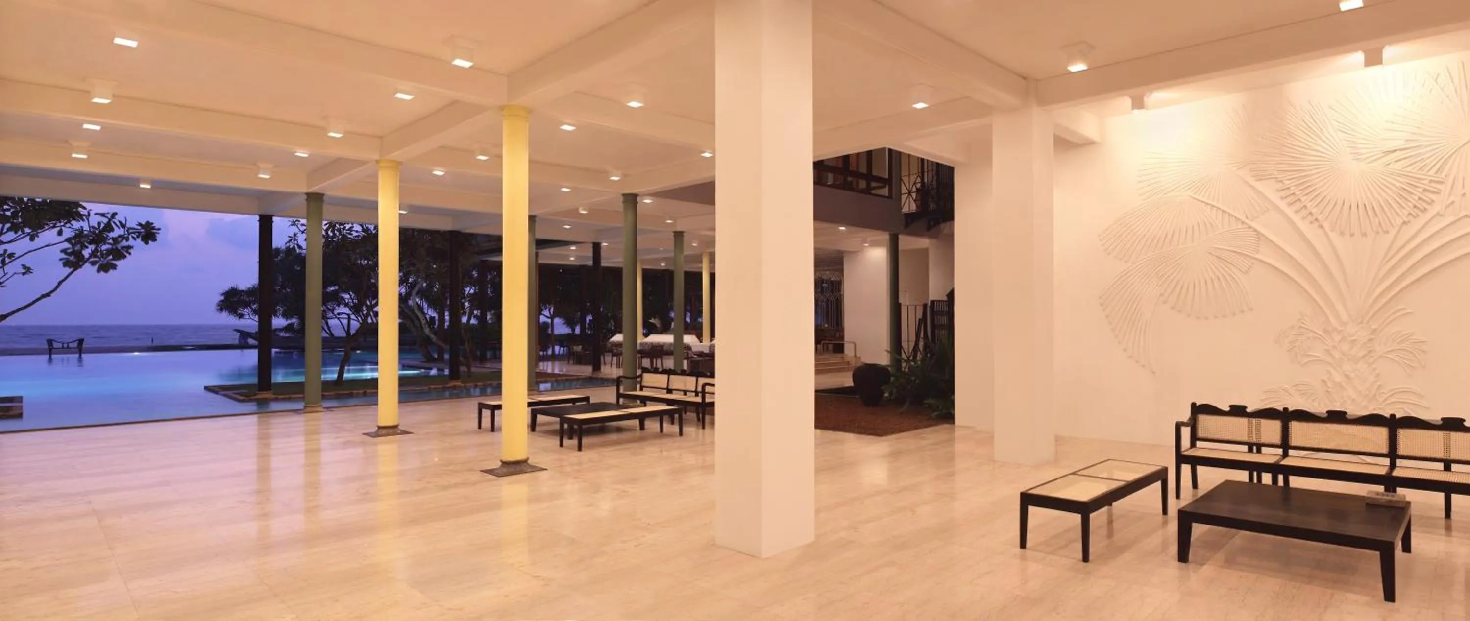 Pool view in Heritance Ahungalla