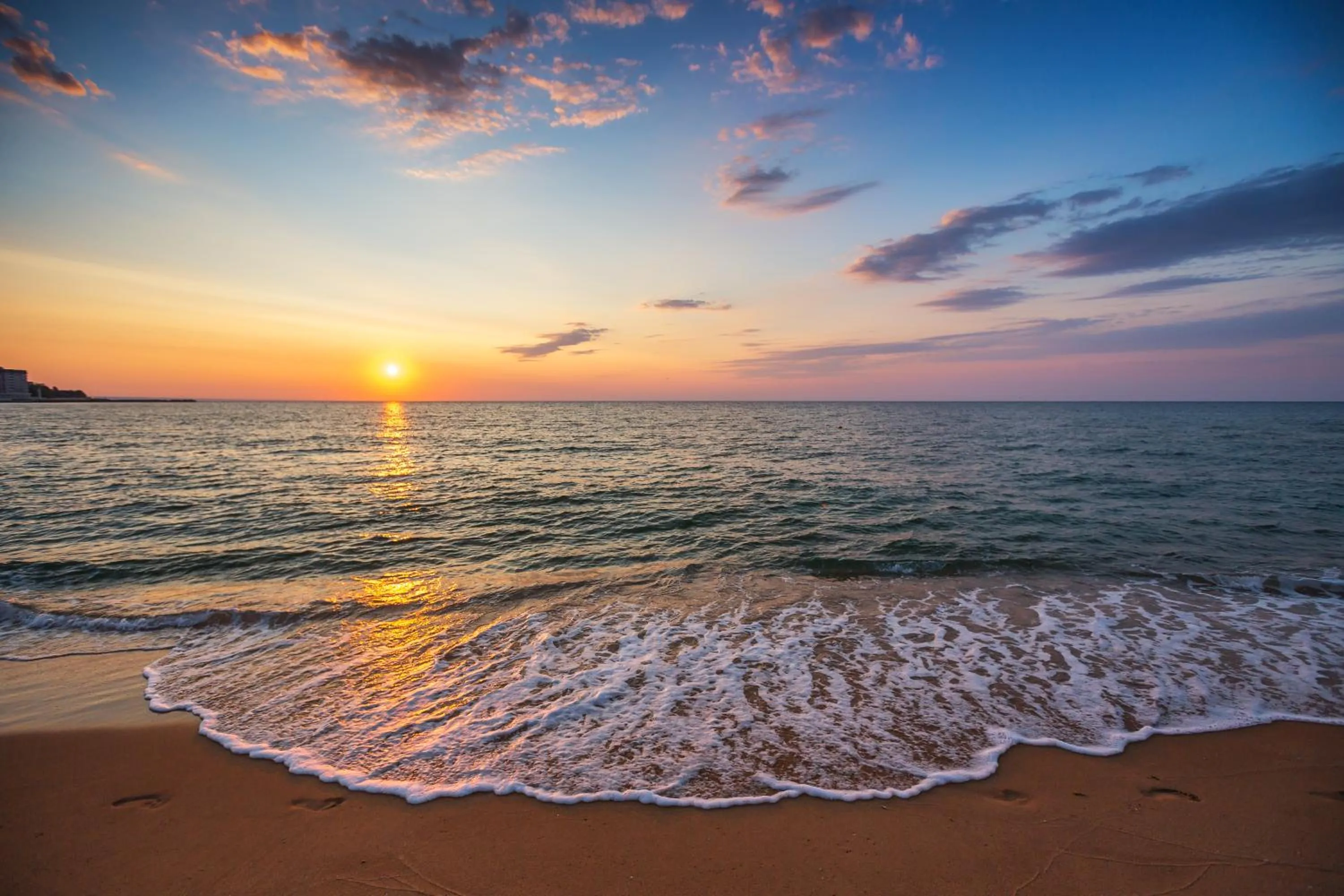 Property building in Shangri-La Xiamen