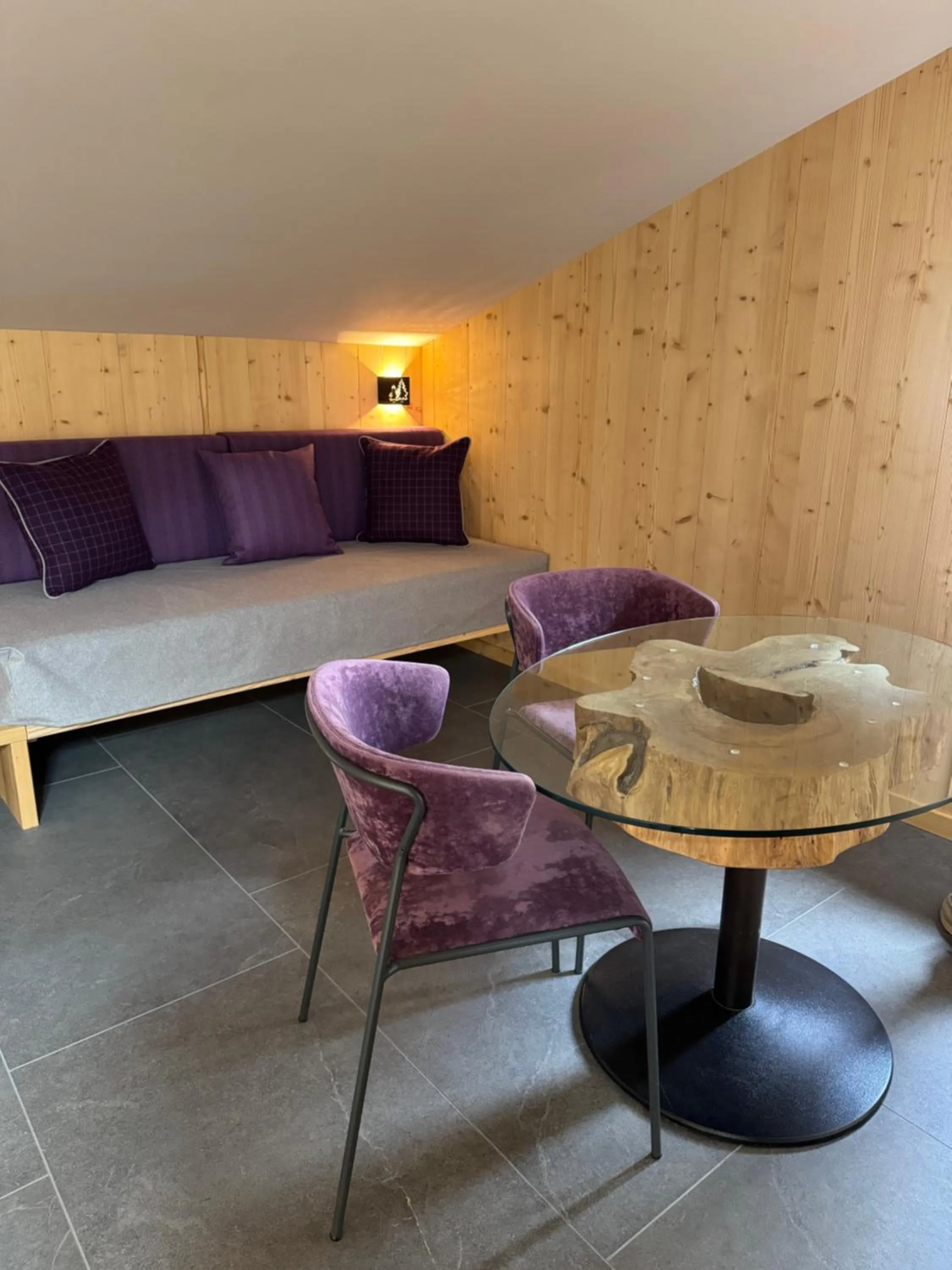 Seating area in Hotel Nevada