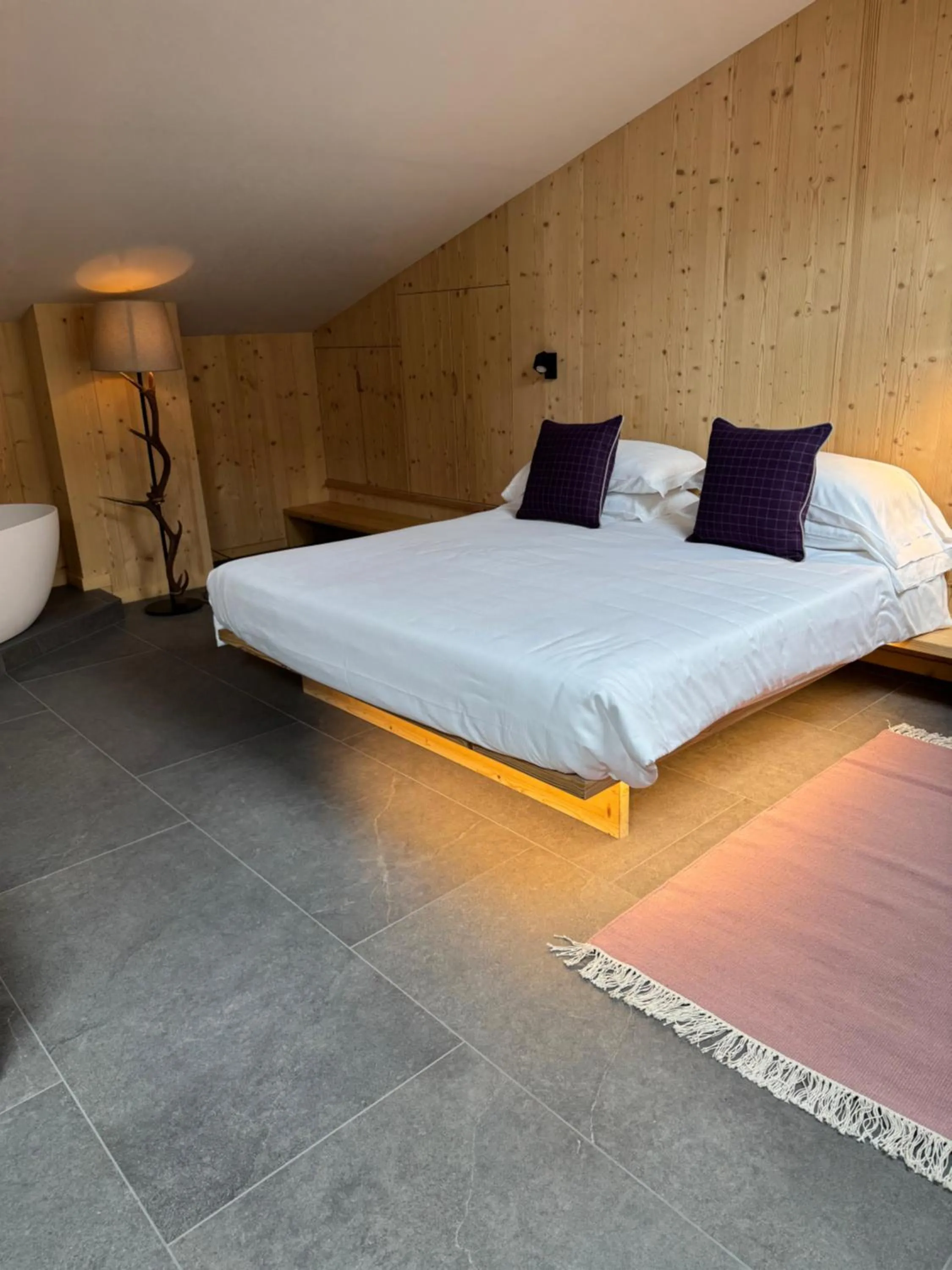 Bedroom, Bed in Hotel Nevada