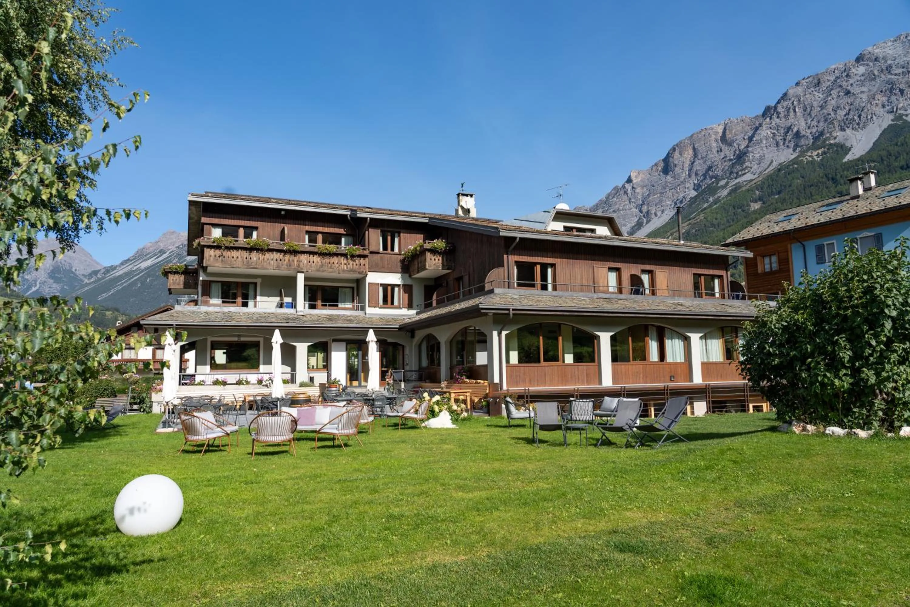 Garden in Hotel Nevada