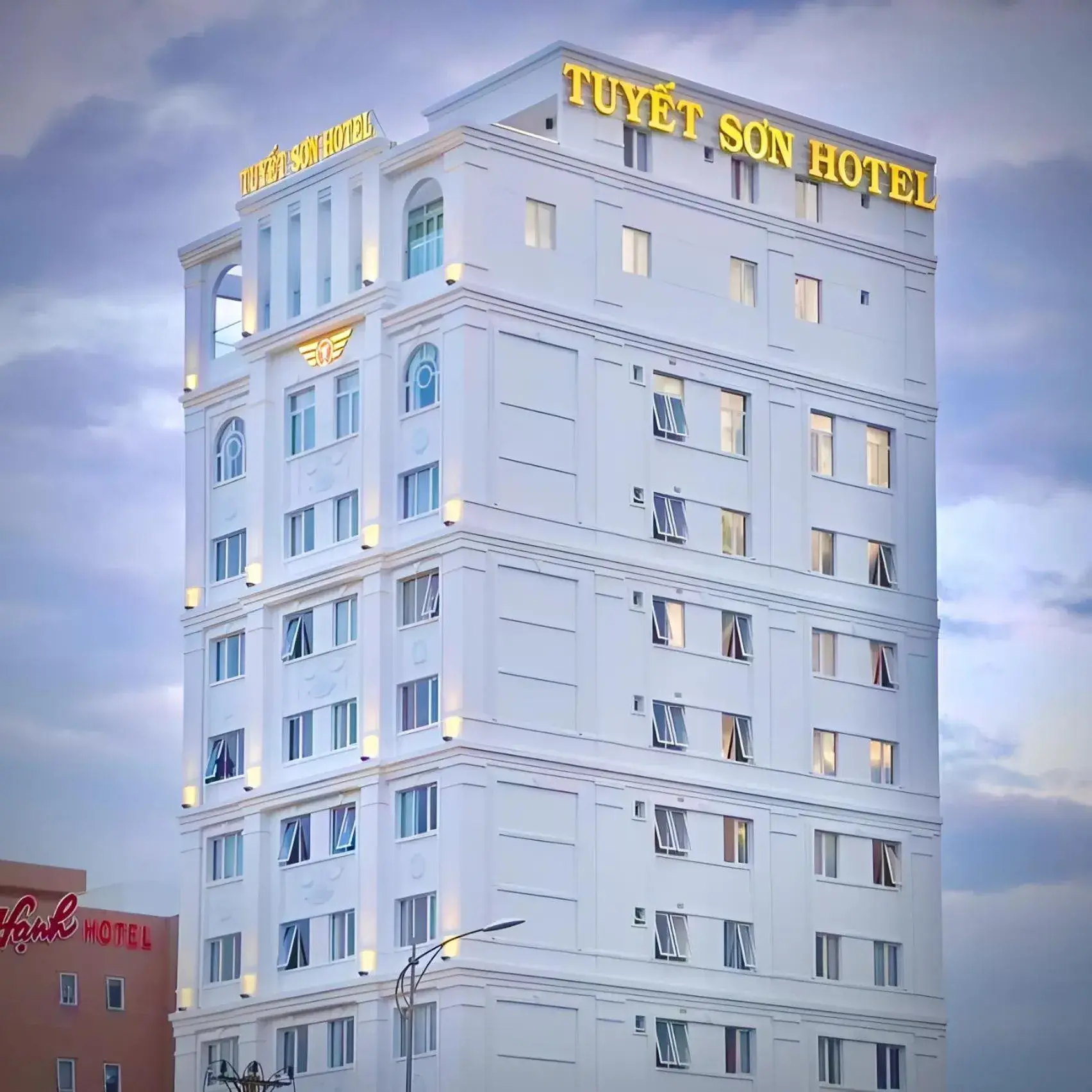 Property building in Tuyet Son Hotel (TS Ocean Hotel) Property building in Tuyet Son Hotel (TS Ocean Hotel)