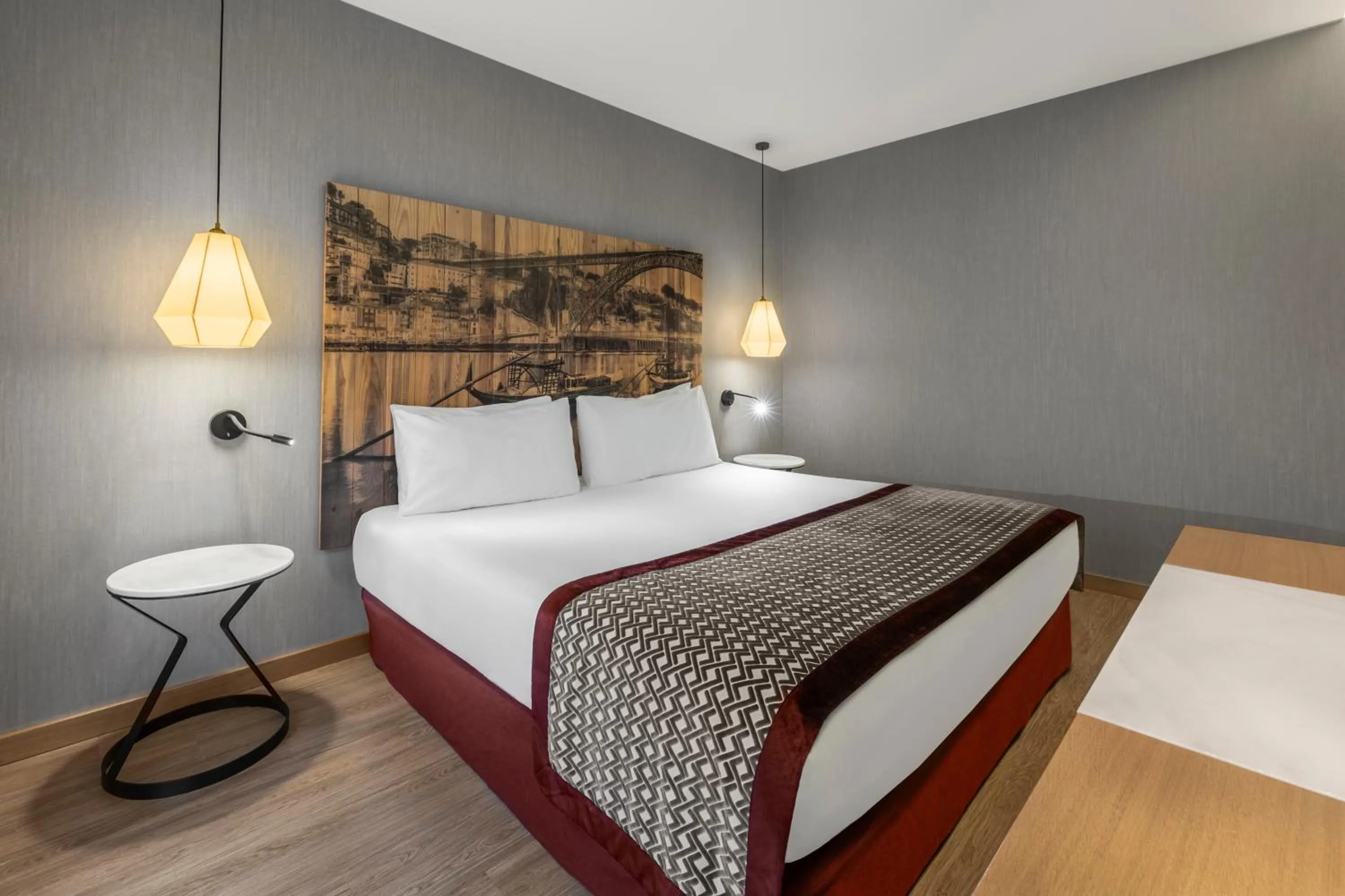 Bed in Eurostars Porto Centro