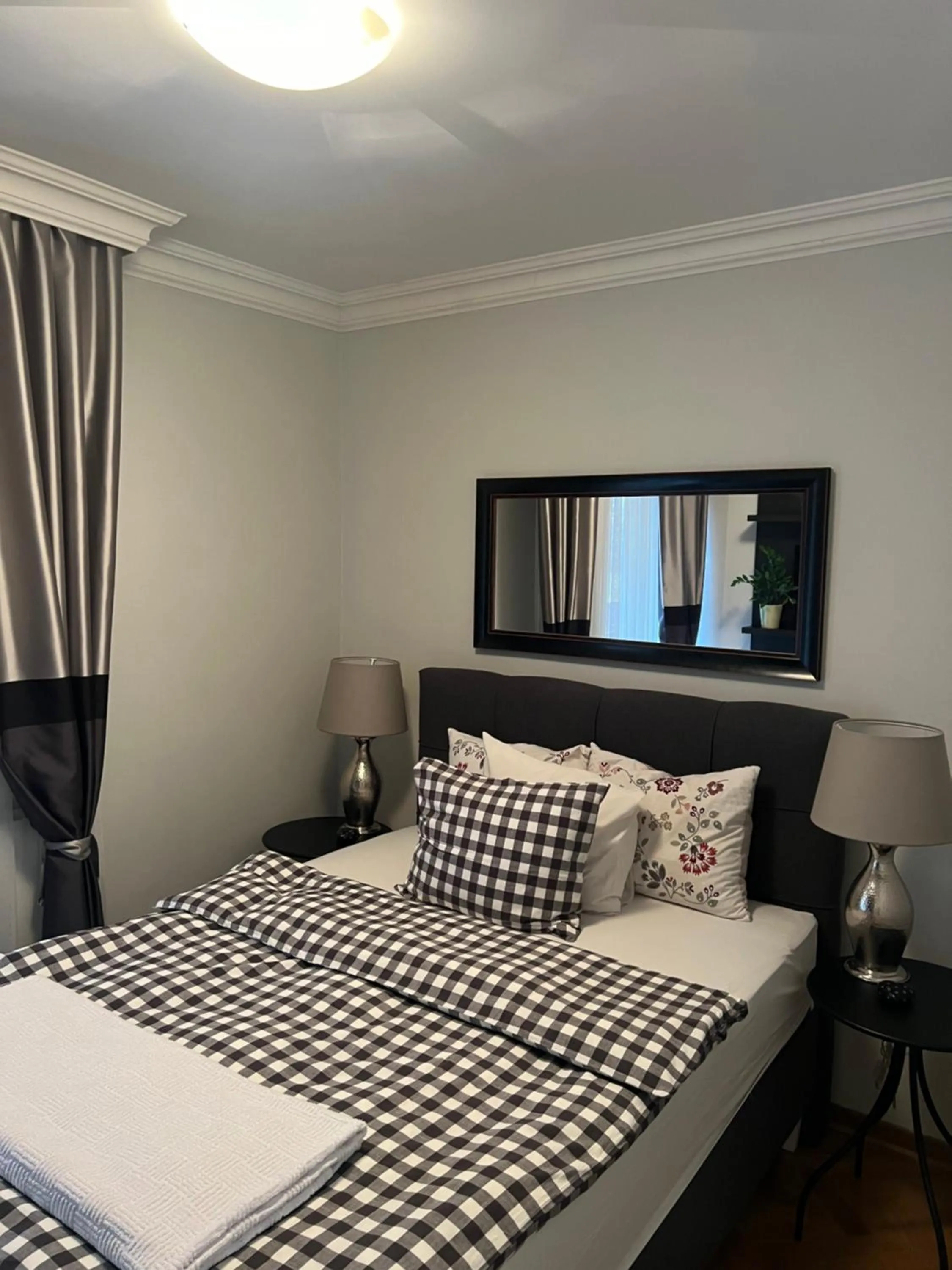 Apartment D-22