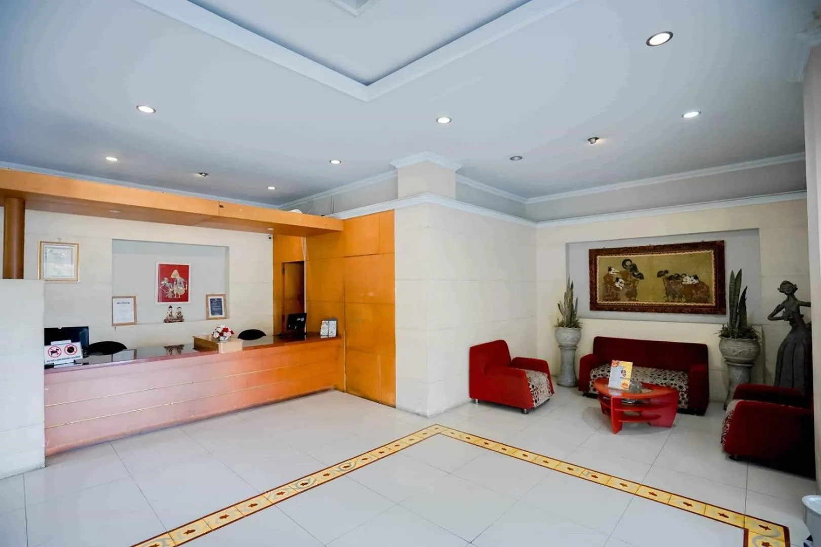 Lobby or reception in Cakra Kembang Hotel