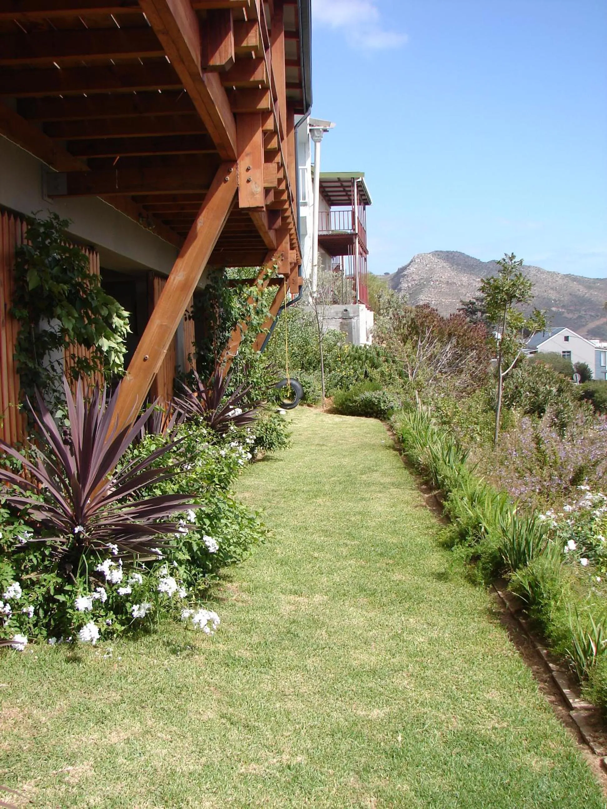 Garden in Mariner Guesthouse & Villa
