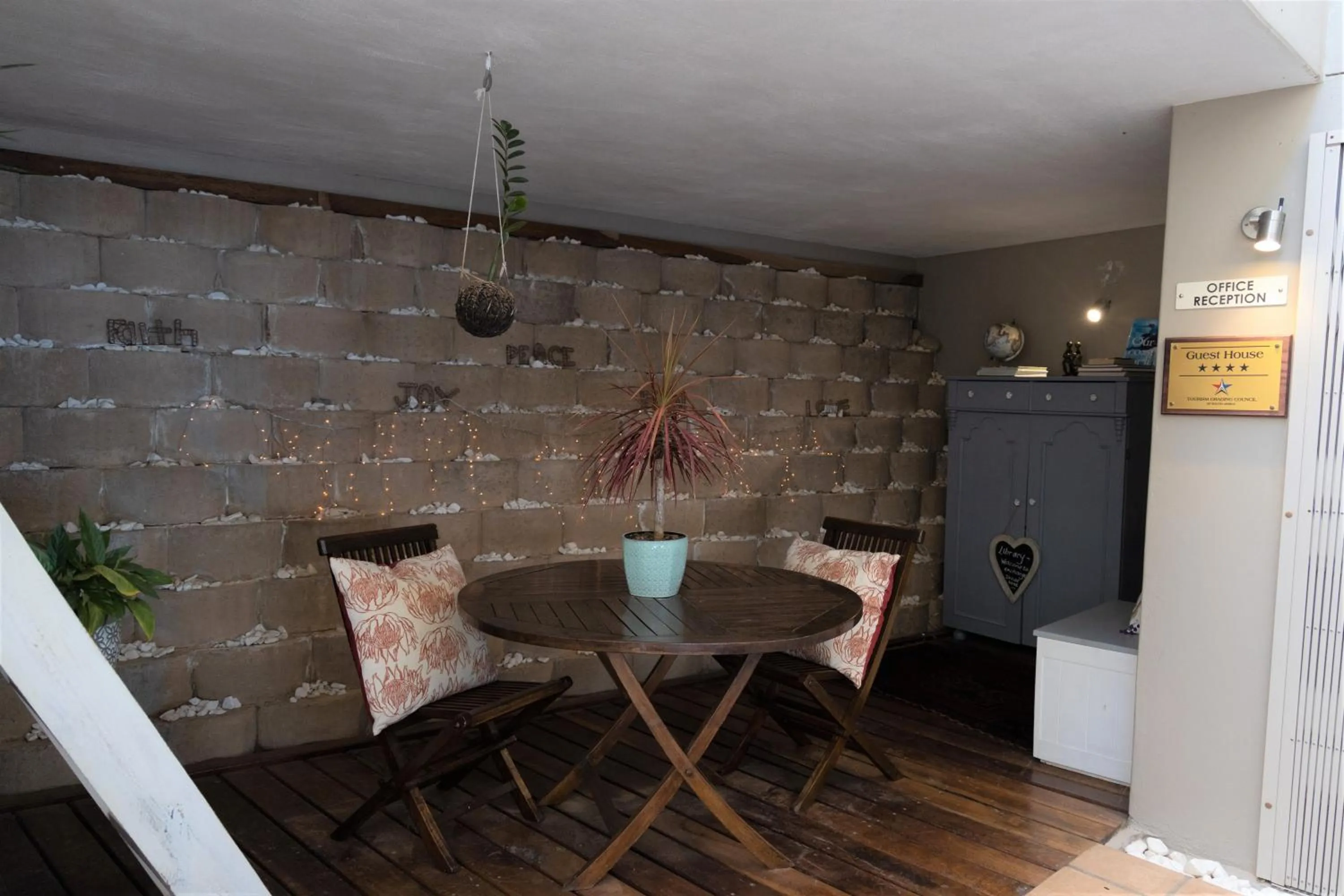 Game Room in Mariner Guesthouse & Villa