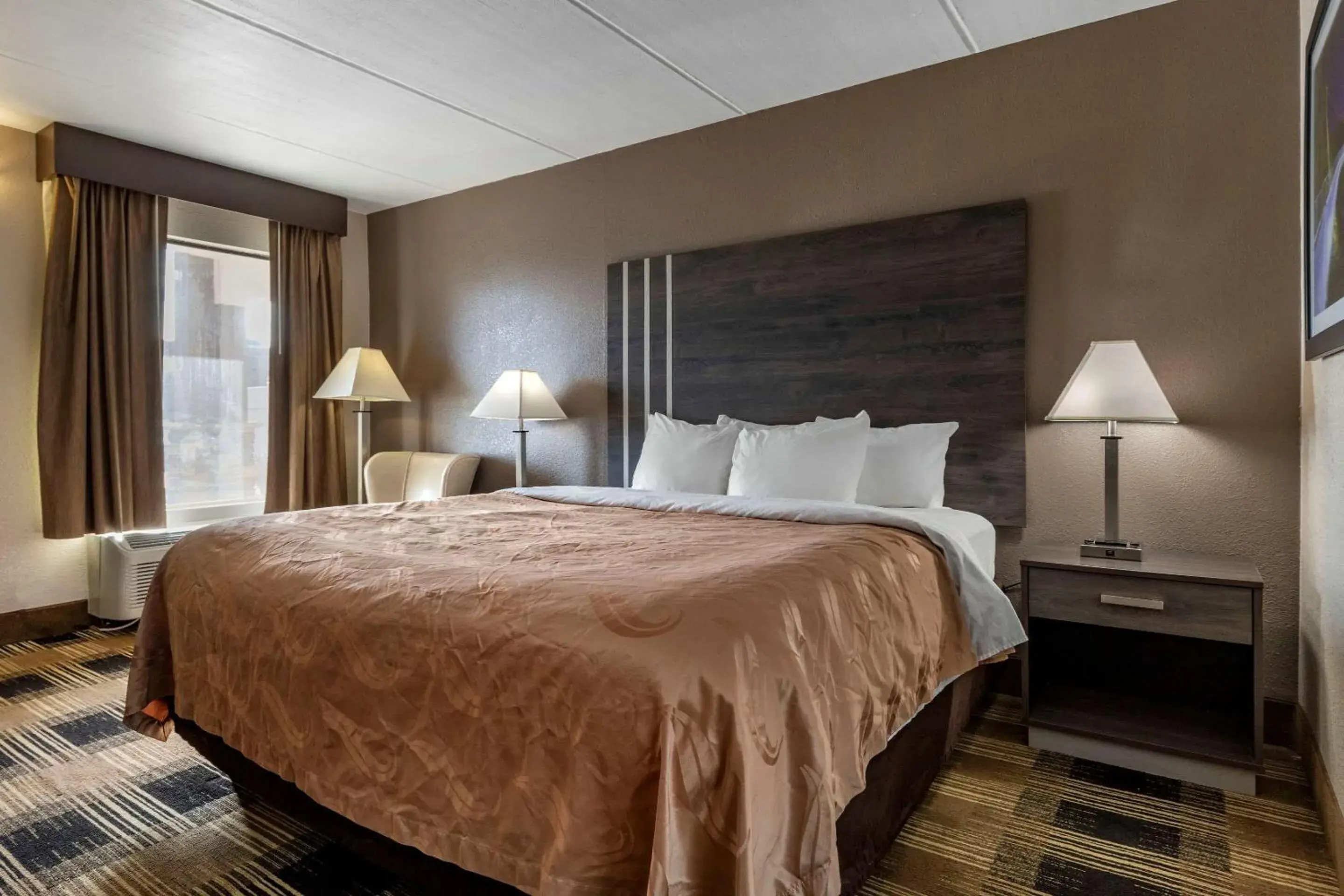 Bedroom, Bed in Quality Inn Duncan Spartanburg West Bedroom, Bed in Quality Inn Duncan Spartanburg West