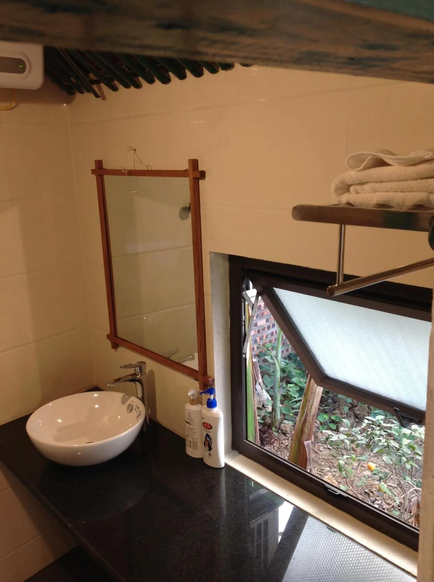 Bathroom in Tam Coc Eco House
