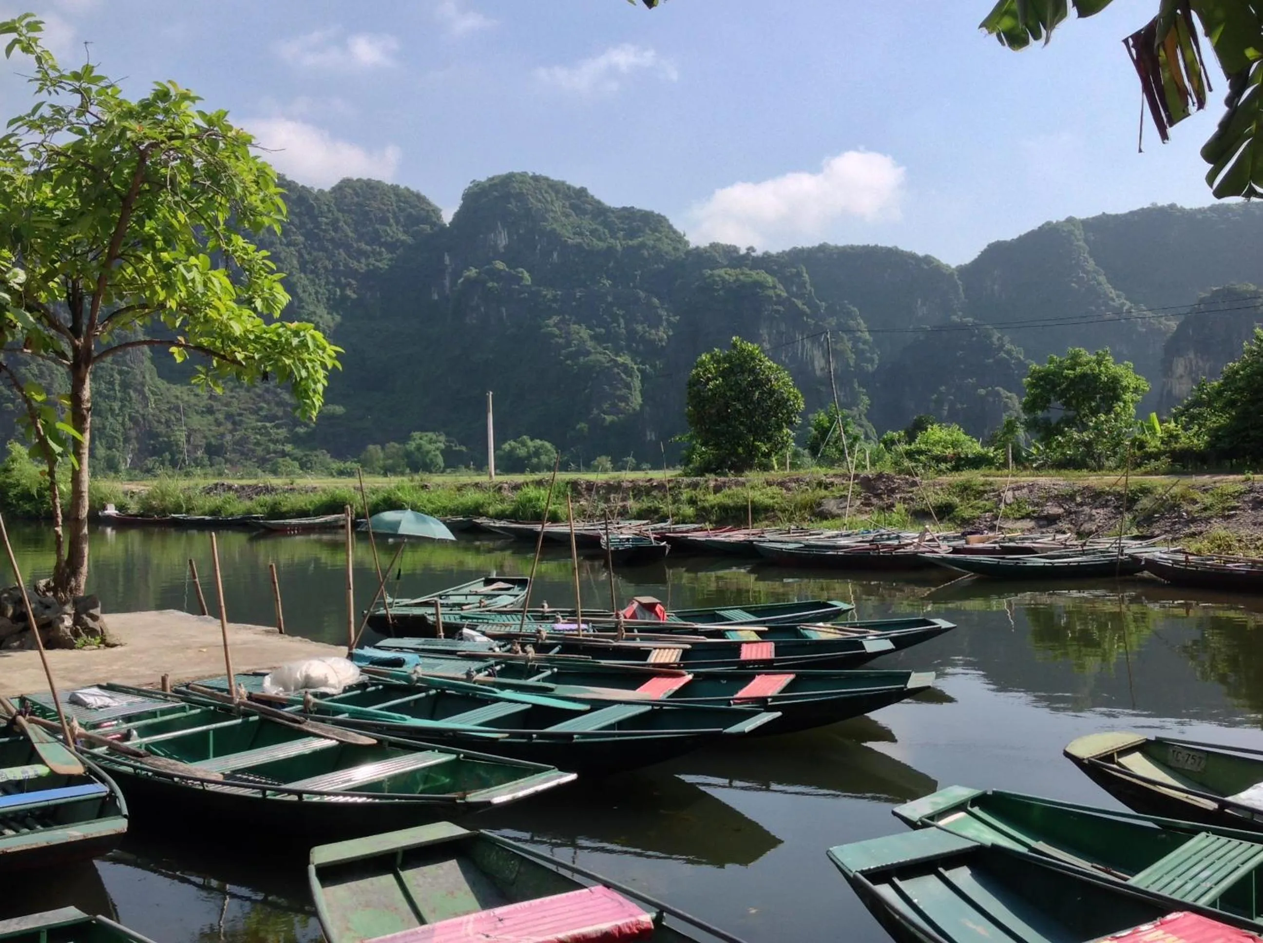 Natural landscape in Tam Coc Eco House
