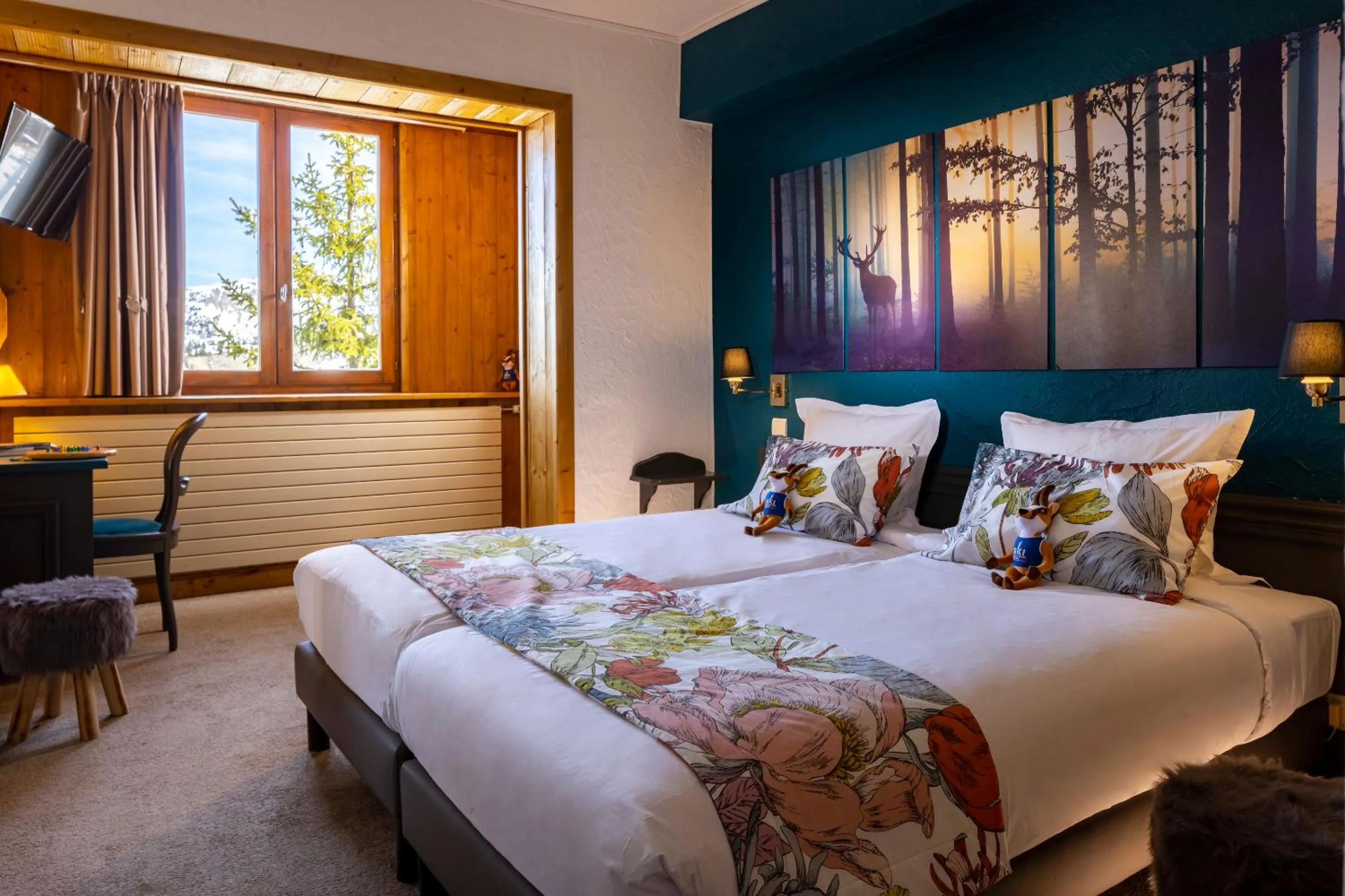 Bedroom, Bed in Hôtel Courcheneige