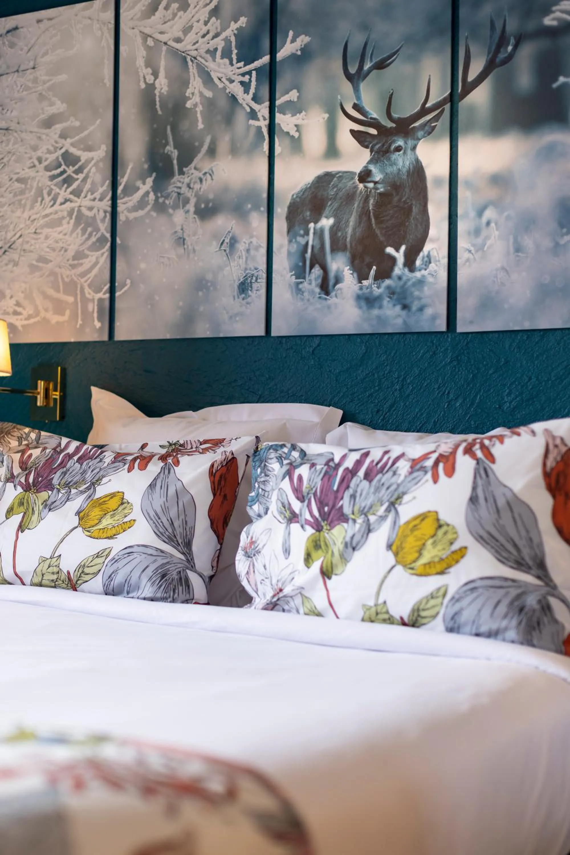 Bed in Hôtel Courcheneige