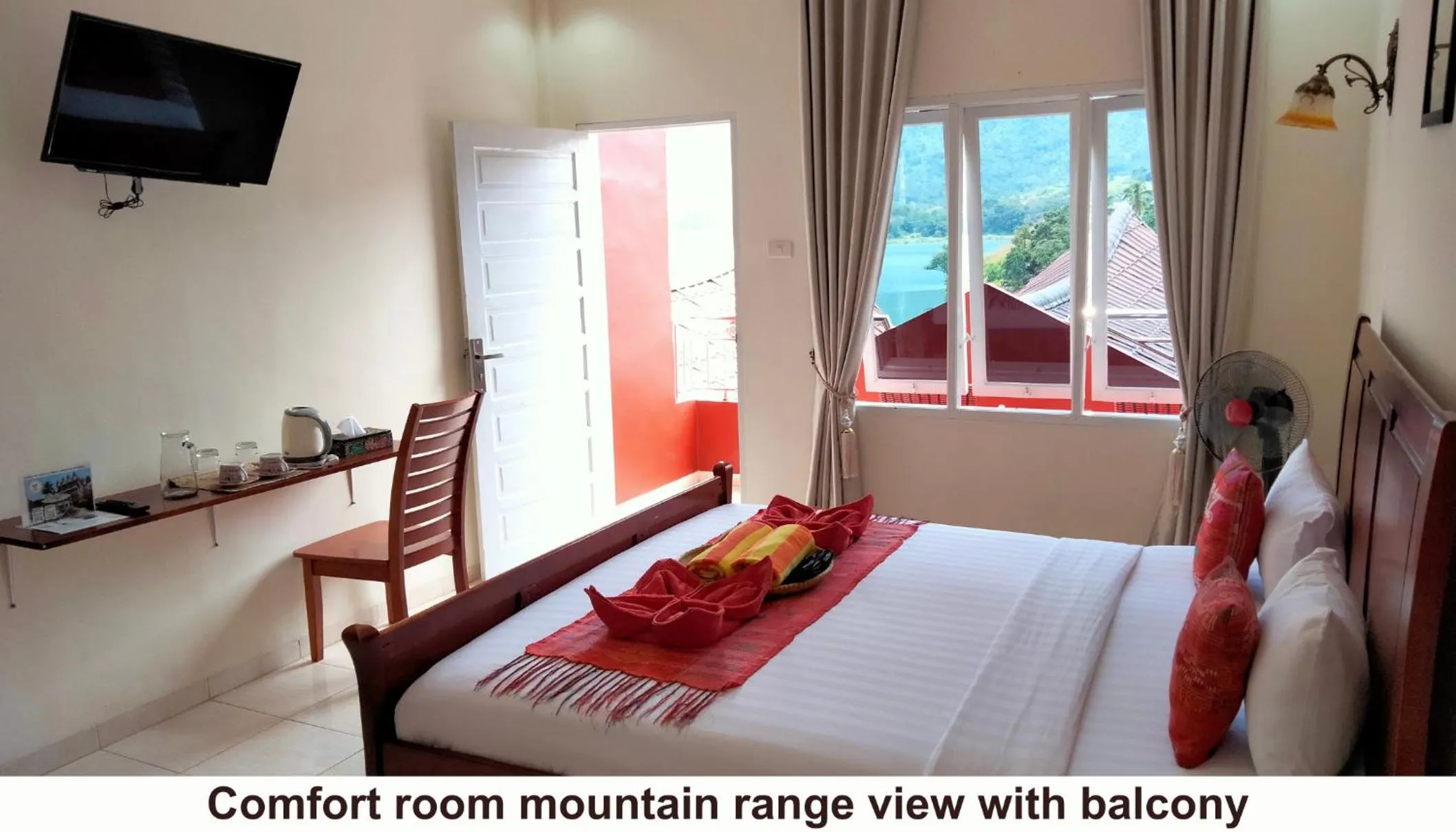 Bedroom, Bed in Zoé’s Paradise Waterfront Hotel