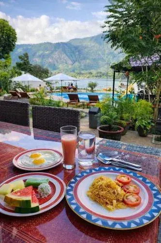 Zoé’s Paradise Waterfront Hotel Zoé’s Paradise Waterfront Hotel