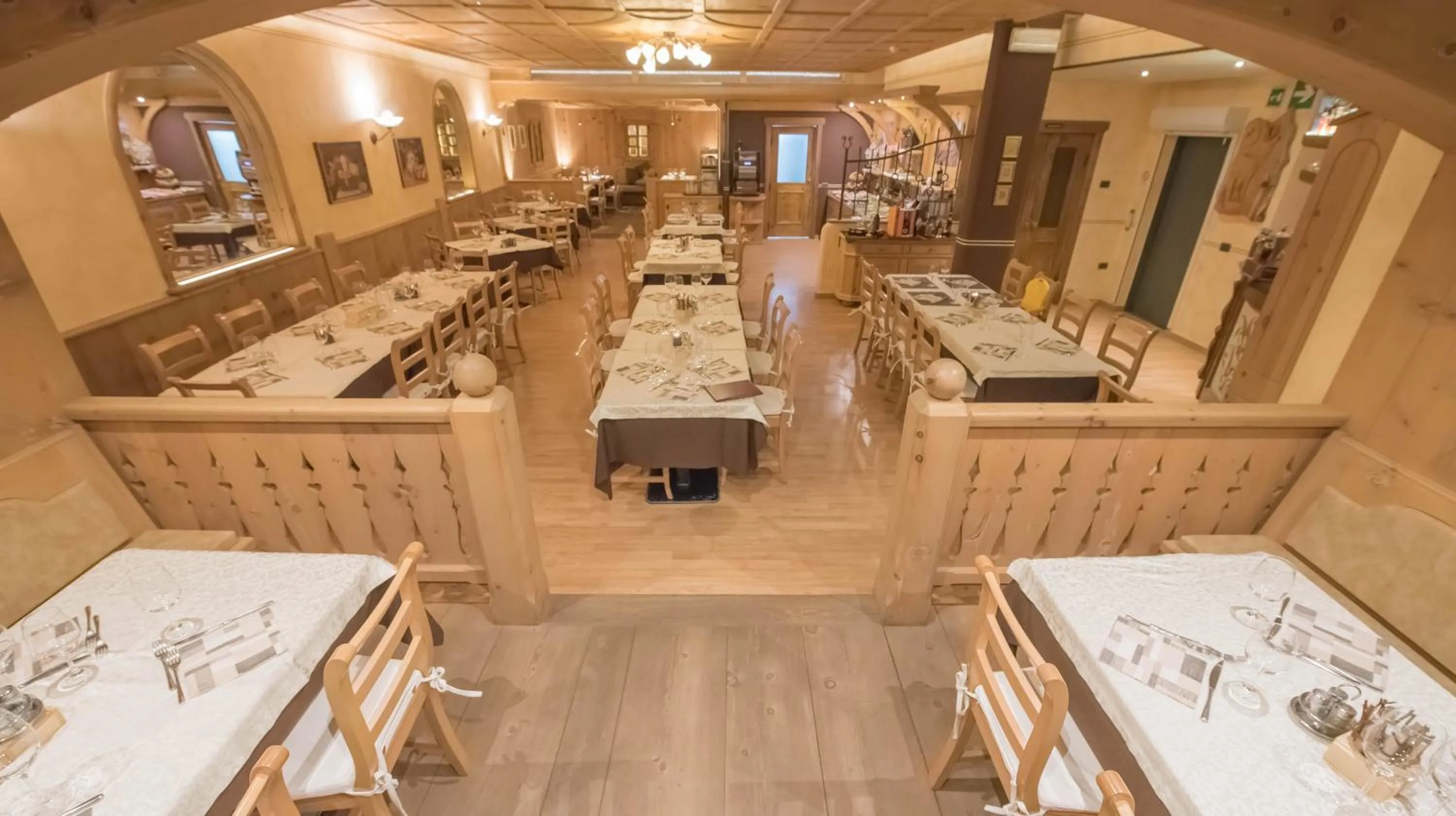 Restaurant/places to eat in Hotel Capriolo