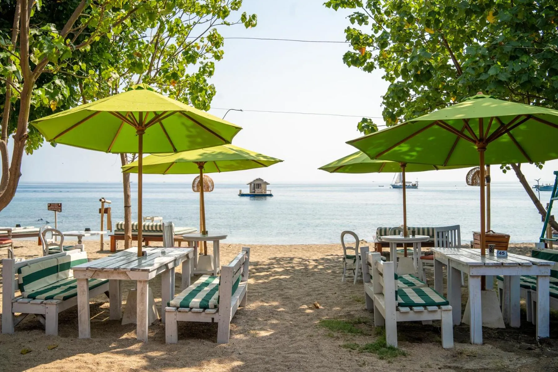 Beach in Taman Sari Bali Resort and Spa