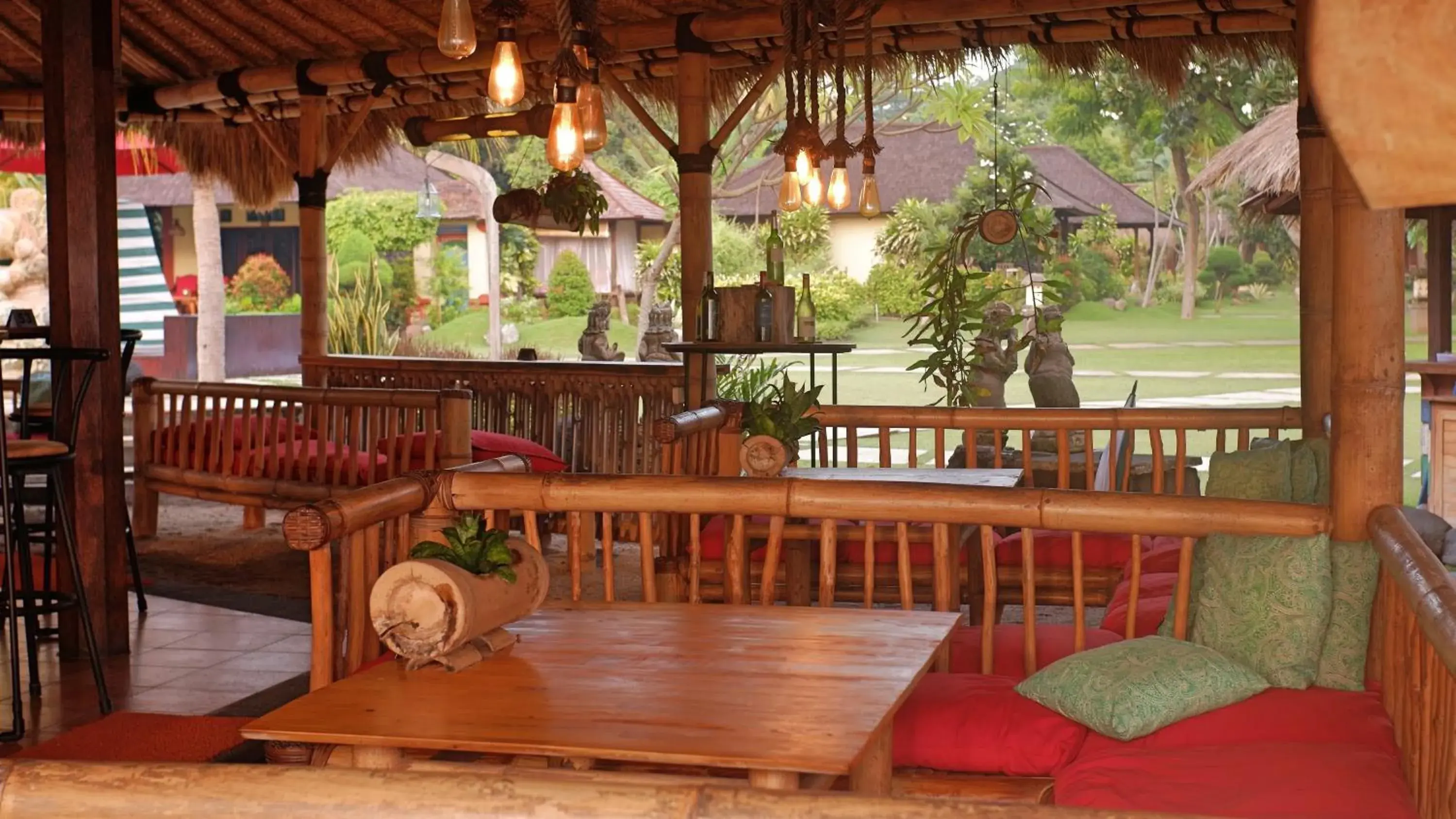 Lounge or bar in Taman Sari Bali Resort and Spa Lounge or bar in Taman Sari Bali Resort and Spa