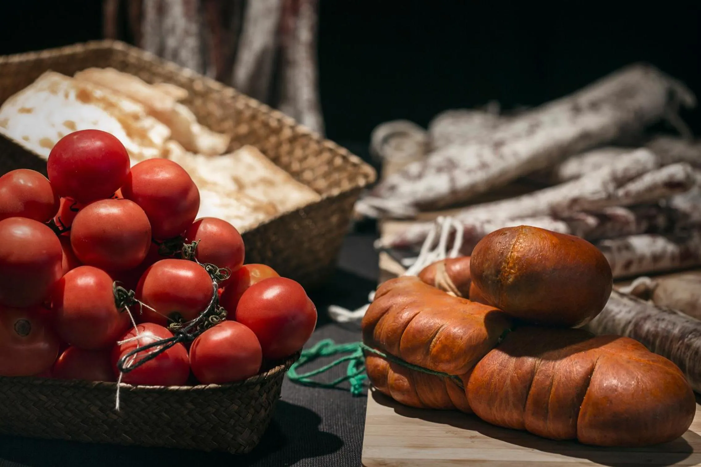 Restaurant/places to eat in Yurbban Passage Hotel & Spa