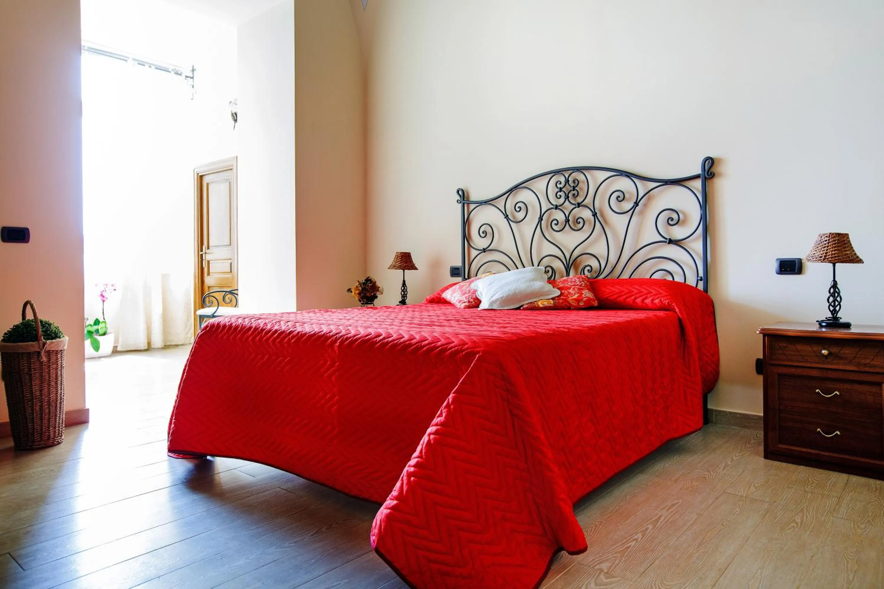 Photo of the whole room, Bed in Relais Il Pennino