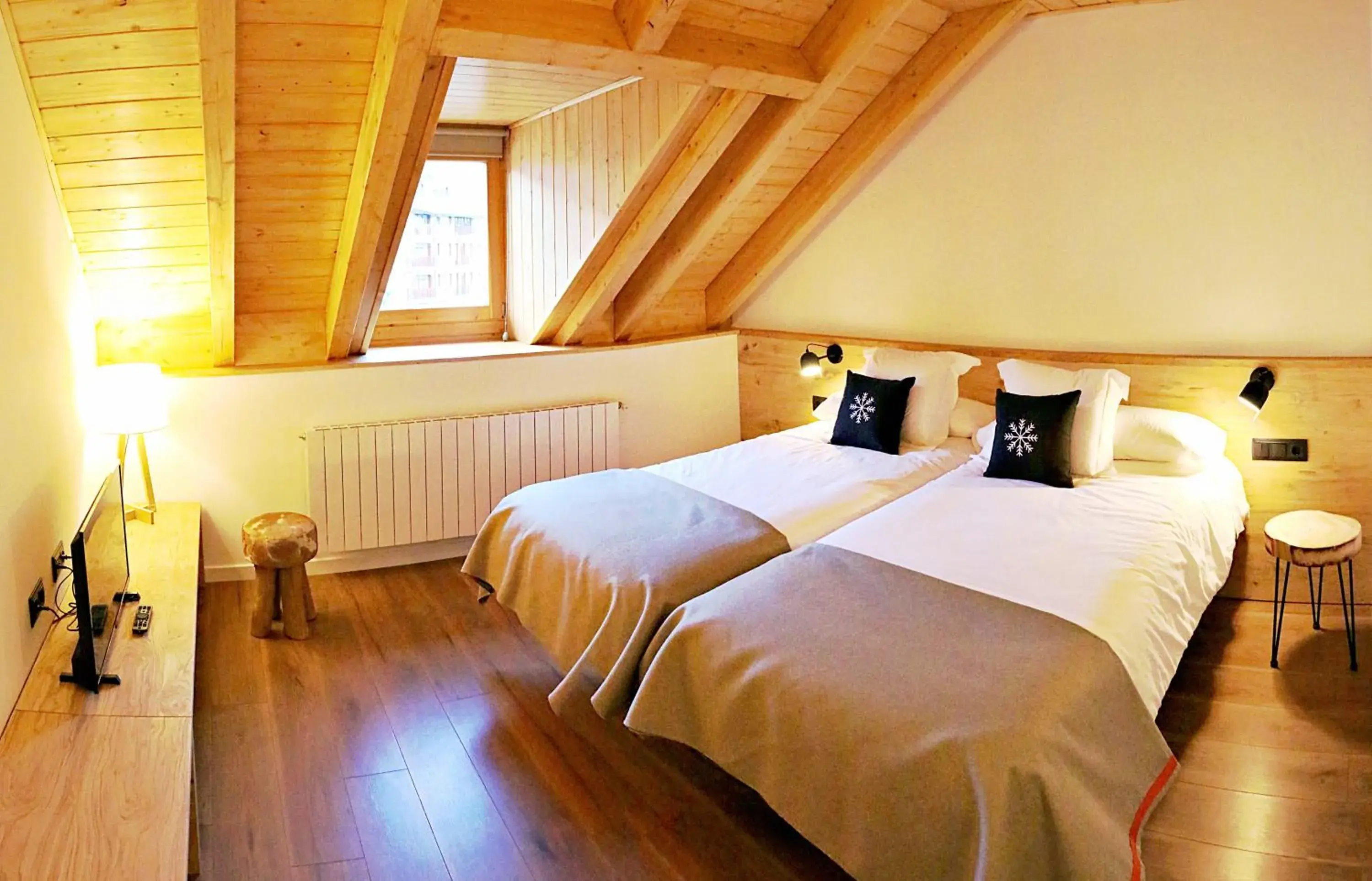 Double or Twin Room in Hotel Lo Paller Double or Twin Room in Hotel Lo Paller