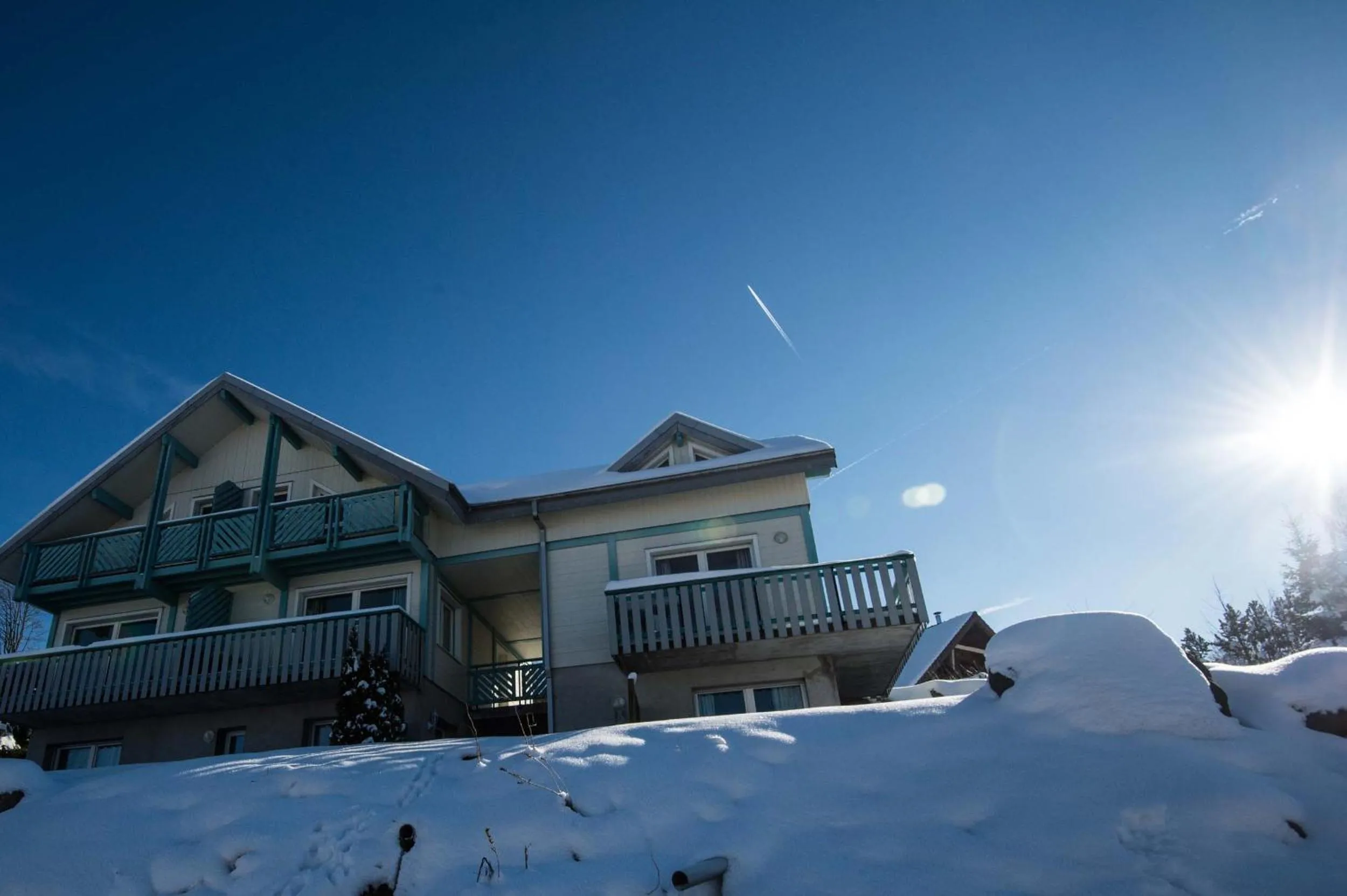 Property building in Les Adrets