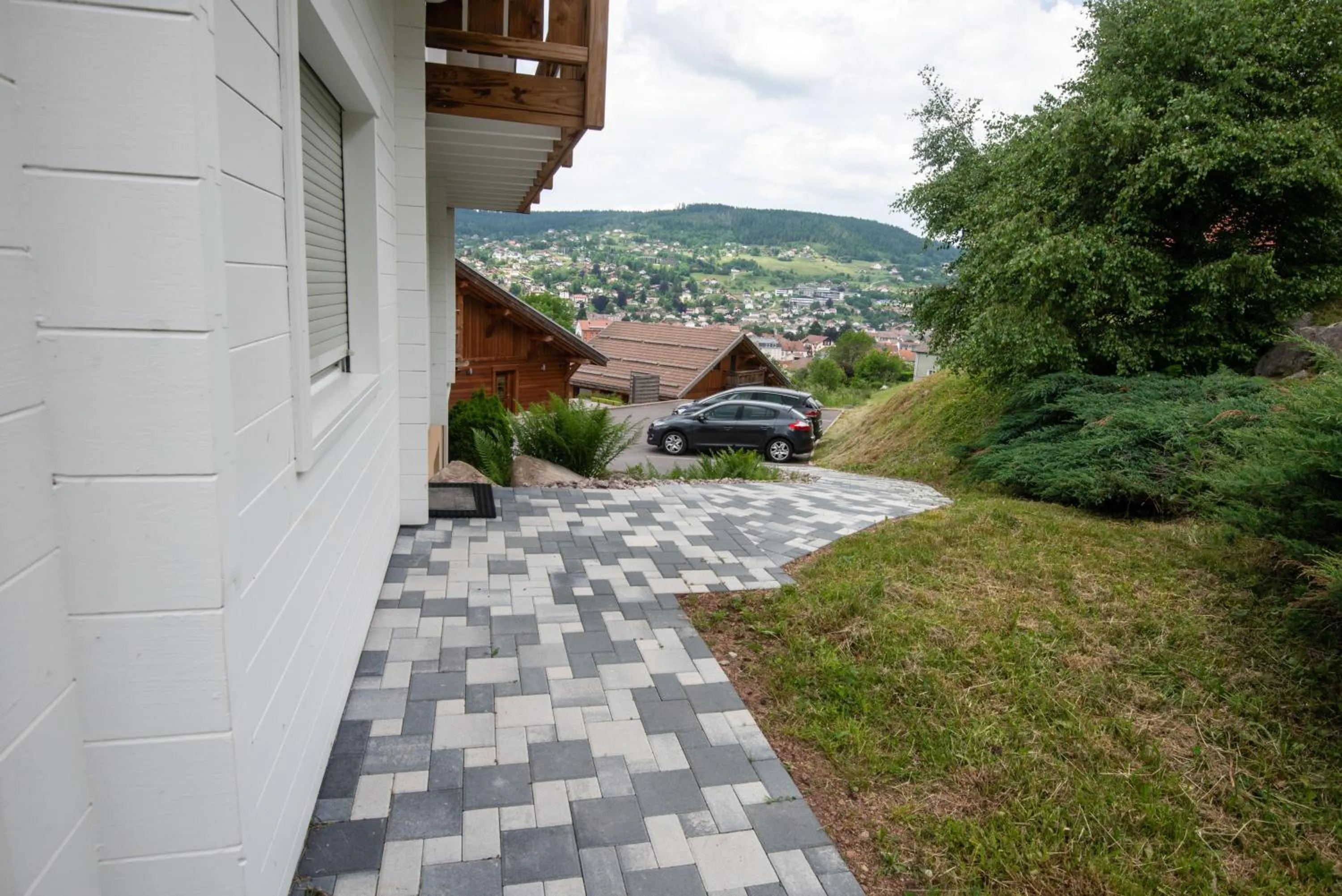 Street view in Les Adrets