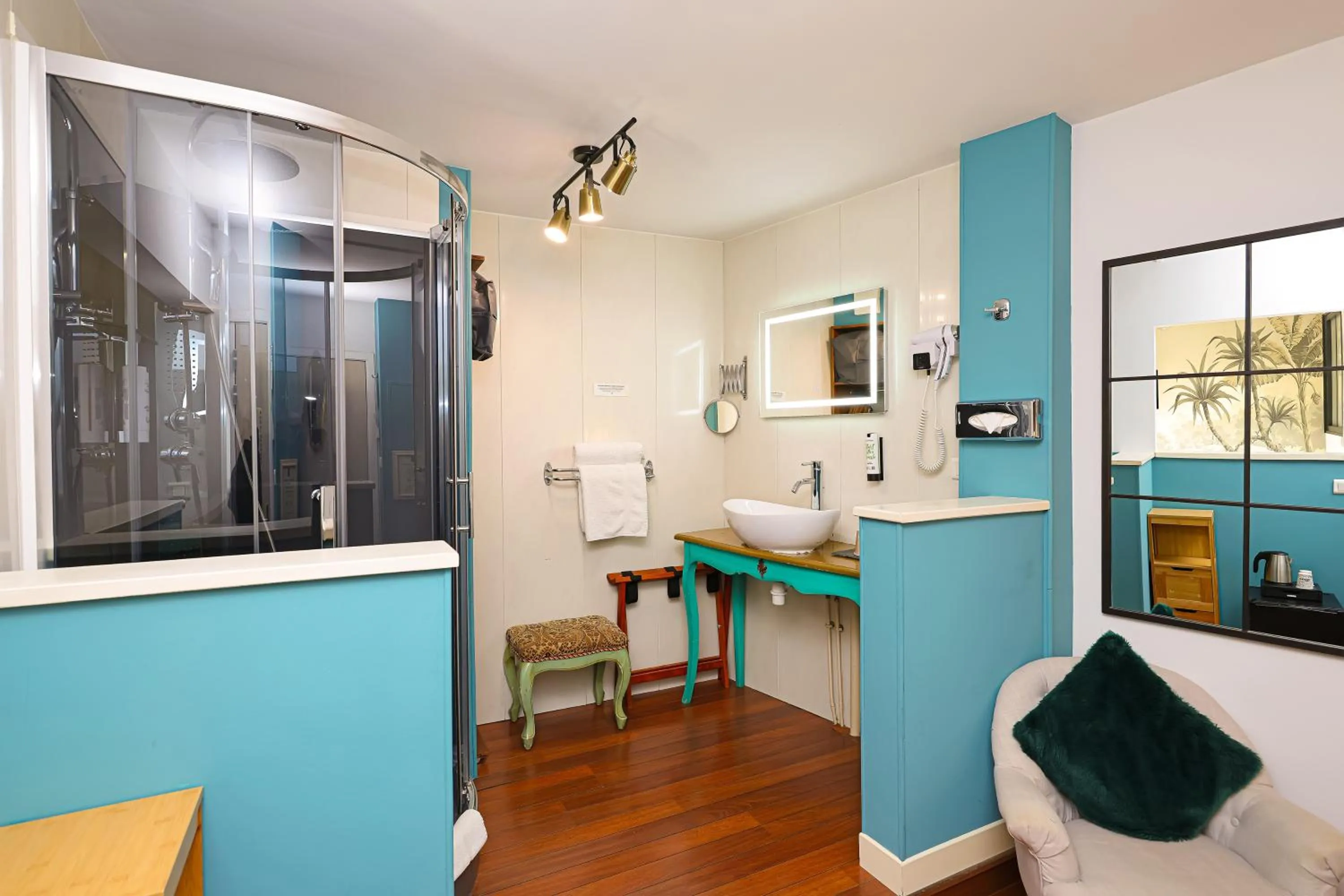 Charming Hôtel - Les Pasteliers