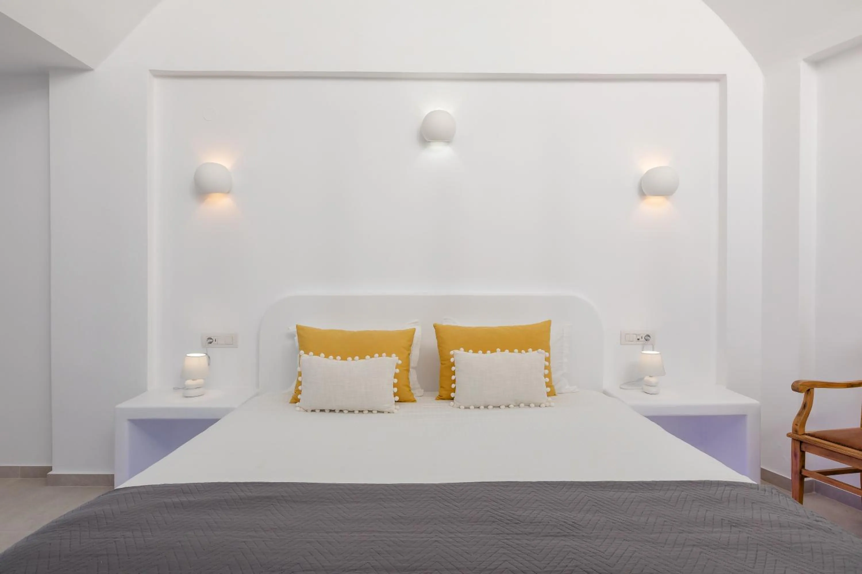 Bedroom, Bed in Nikolas Hotel