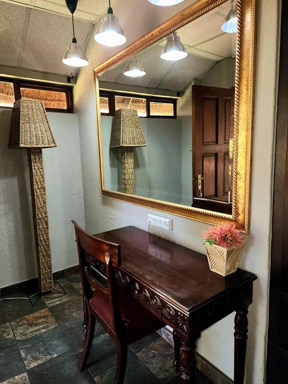 Goodnight Guest Lodge